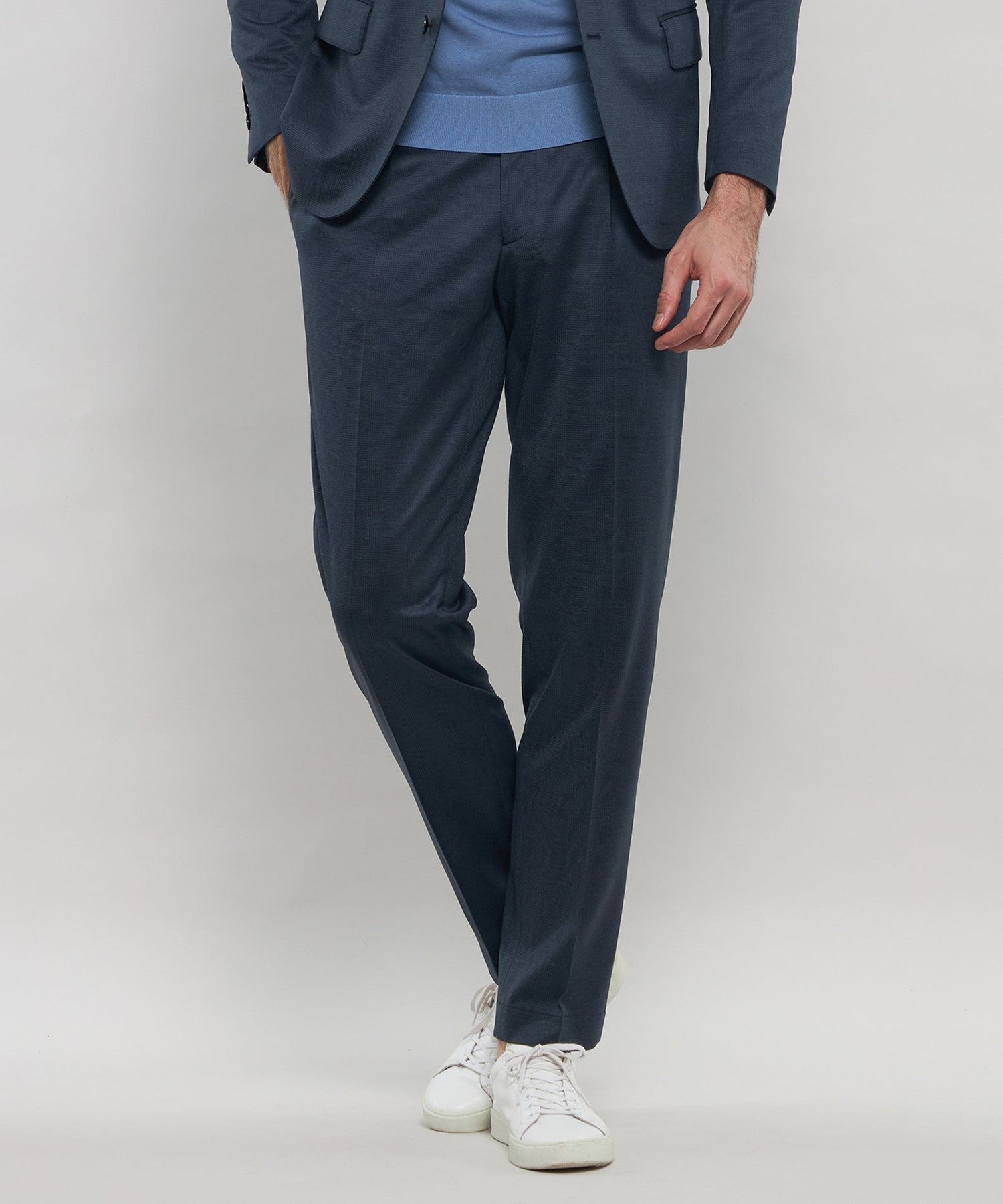 1311-G1R5350127__A,27,モデル身長186cm 着用サイズ：40