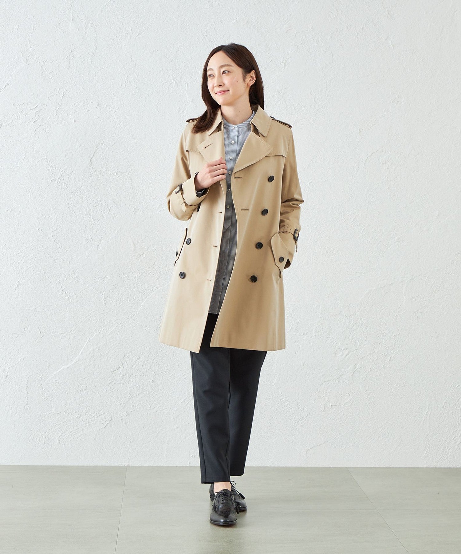 2111-T1A7901518__I,18,