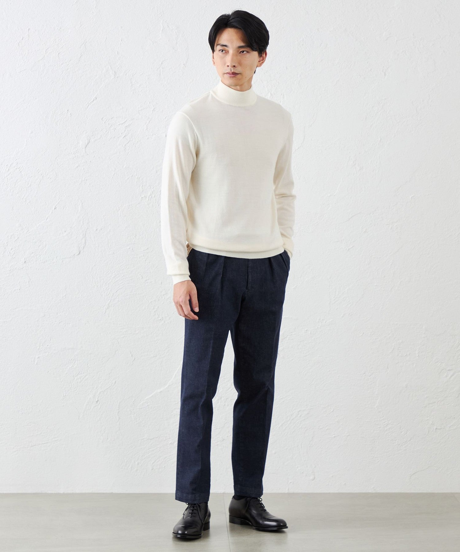 2121-P5N1262408__H,08,