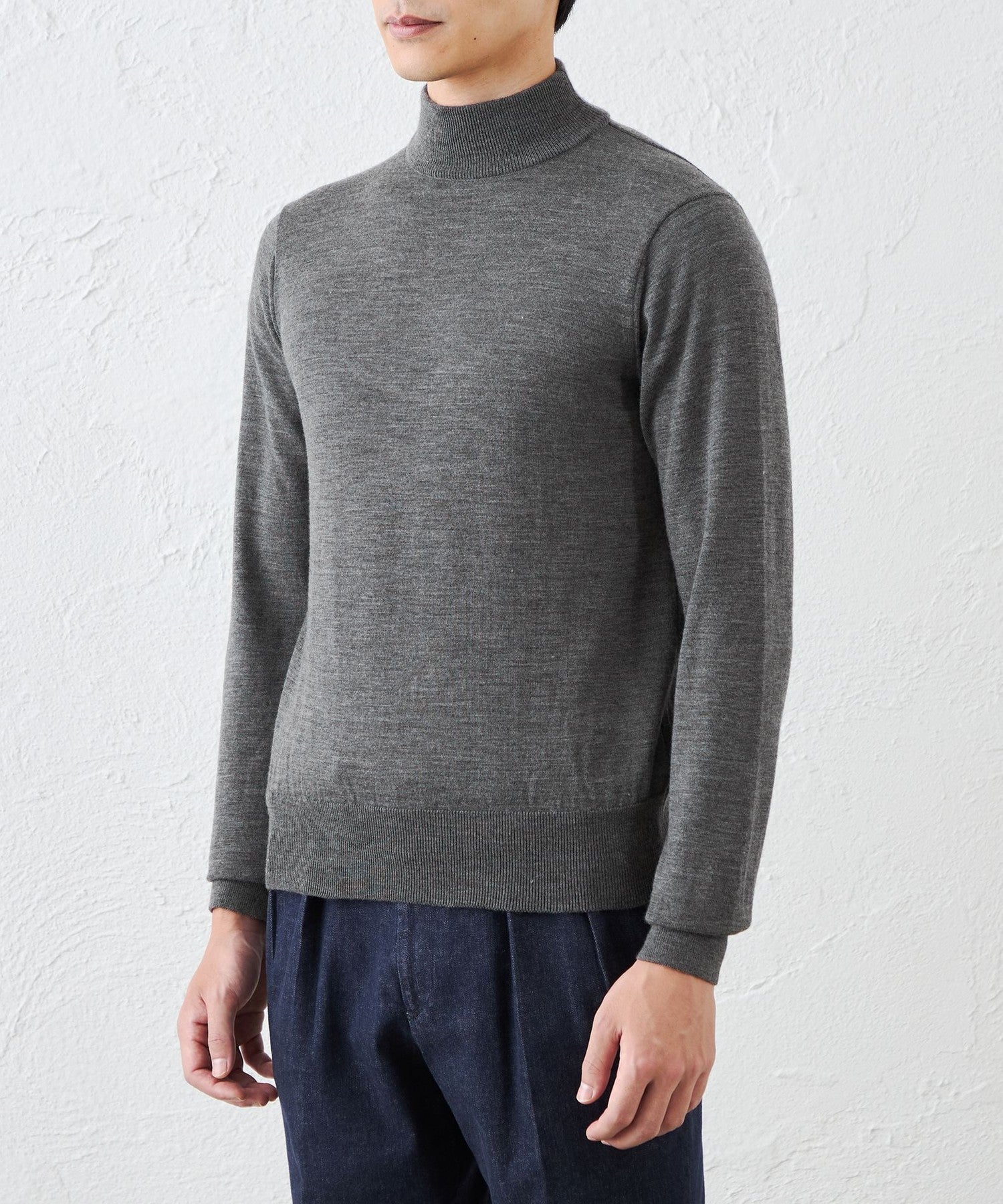 2121-P5N1262408__M,08,