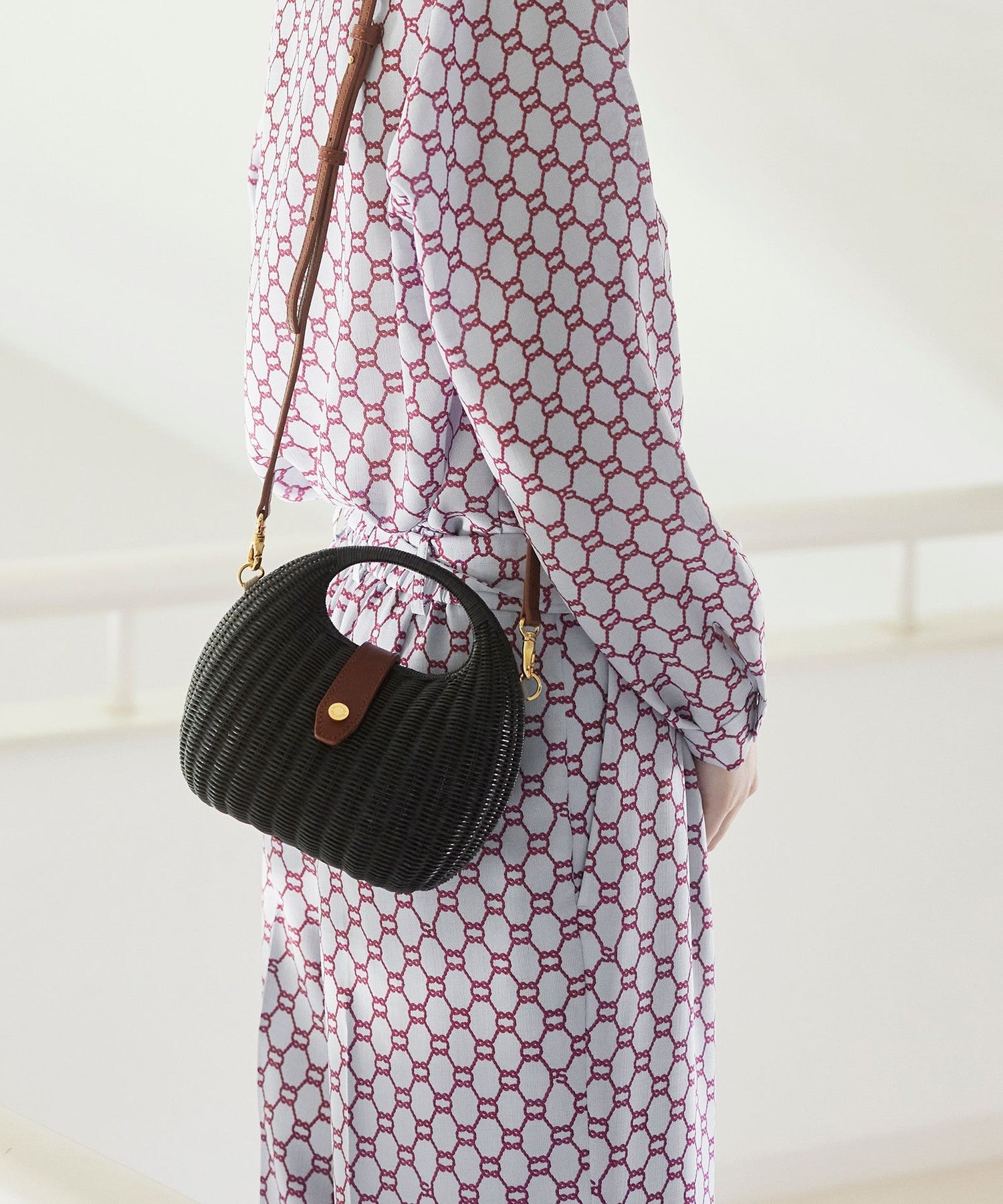 2151-K110450428__,28,