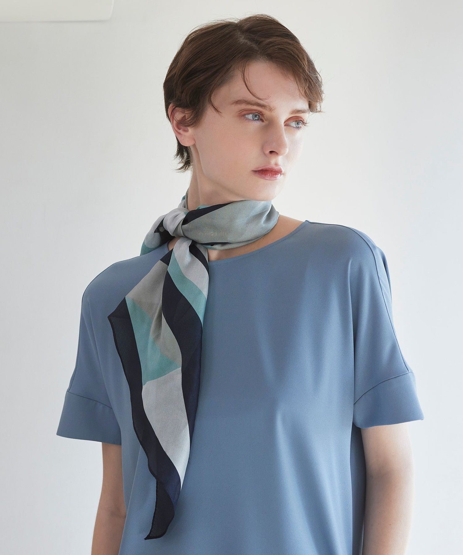 2151-K170252228__,28,