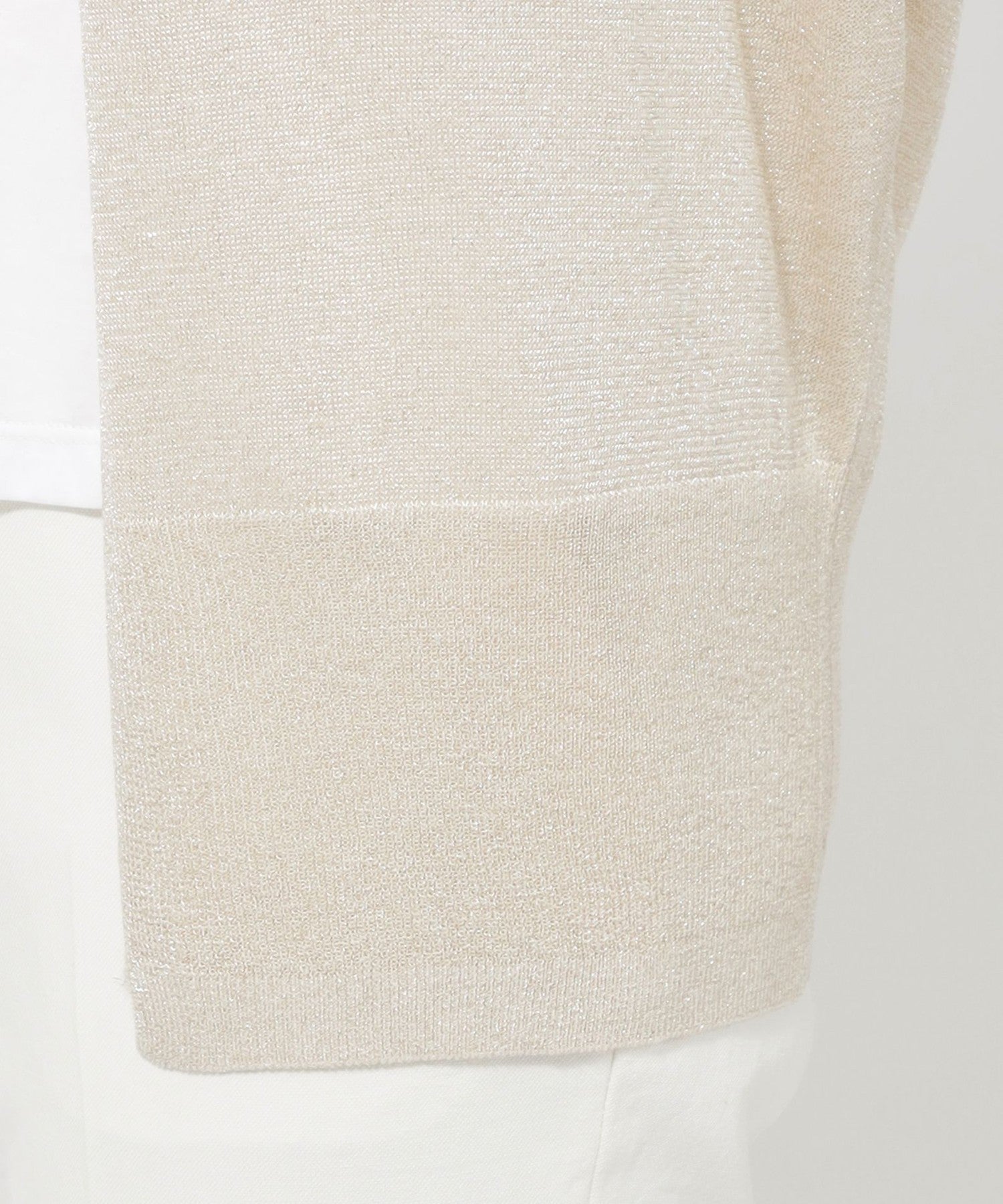 2151-K170632640__N,40,