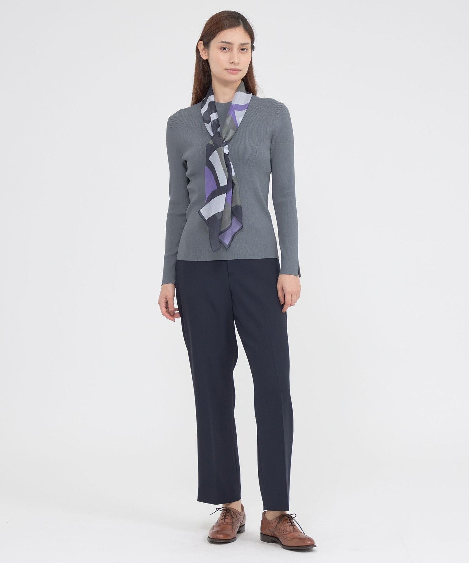 2151-K173260244__H,44,