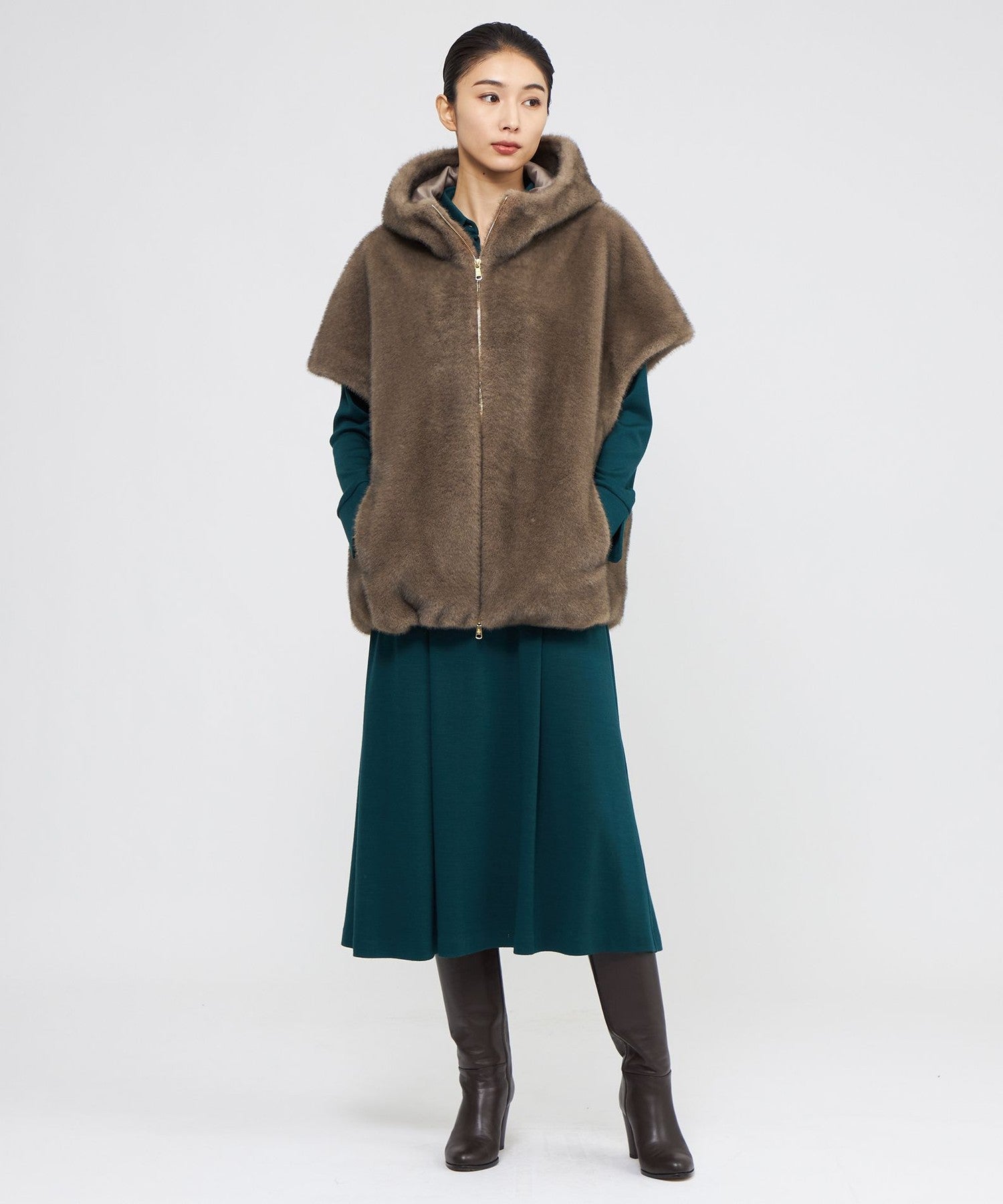 2151-K173560544__B,44,