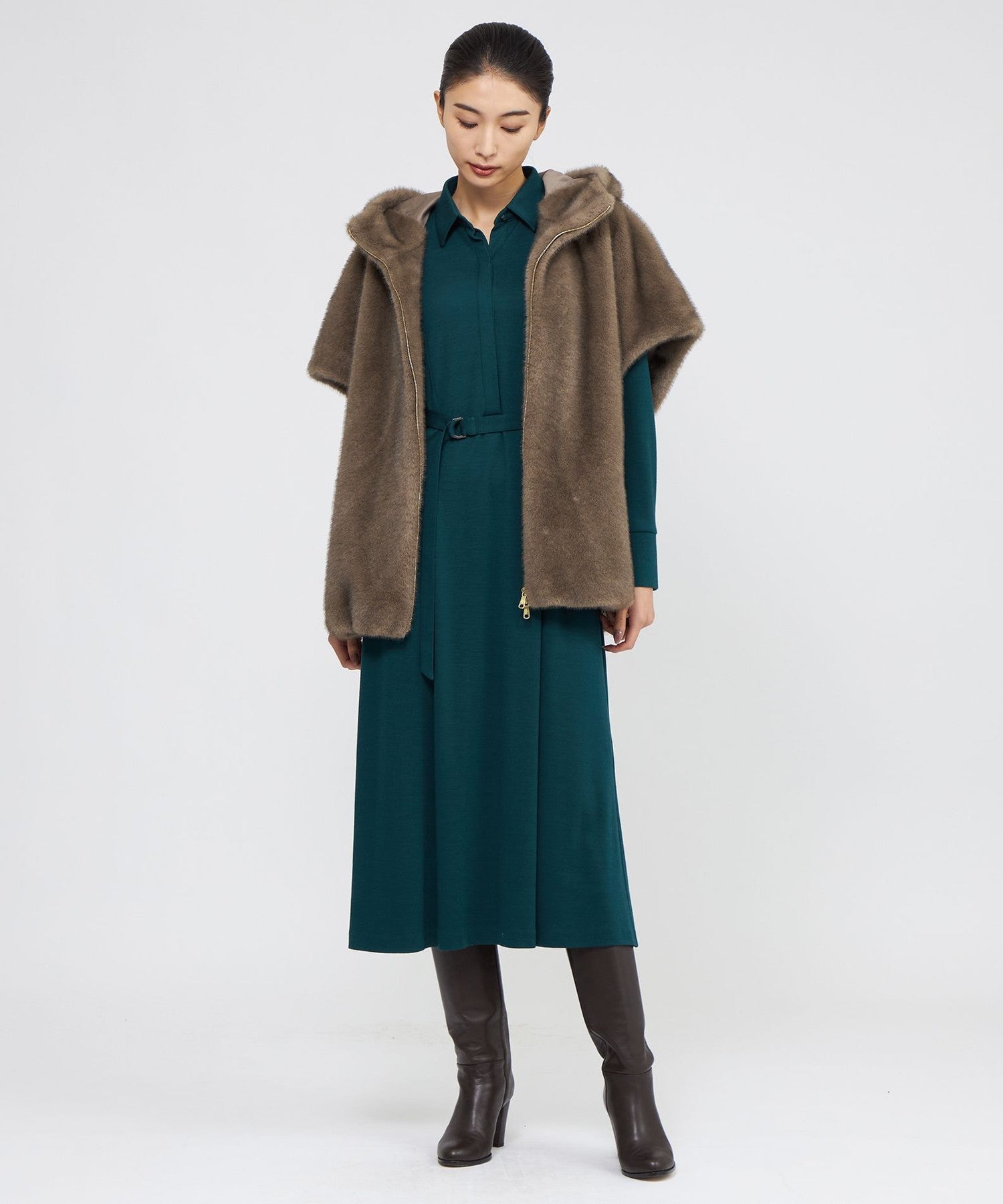 2151-K173560544__I,44,