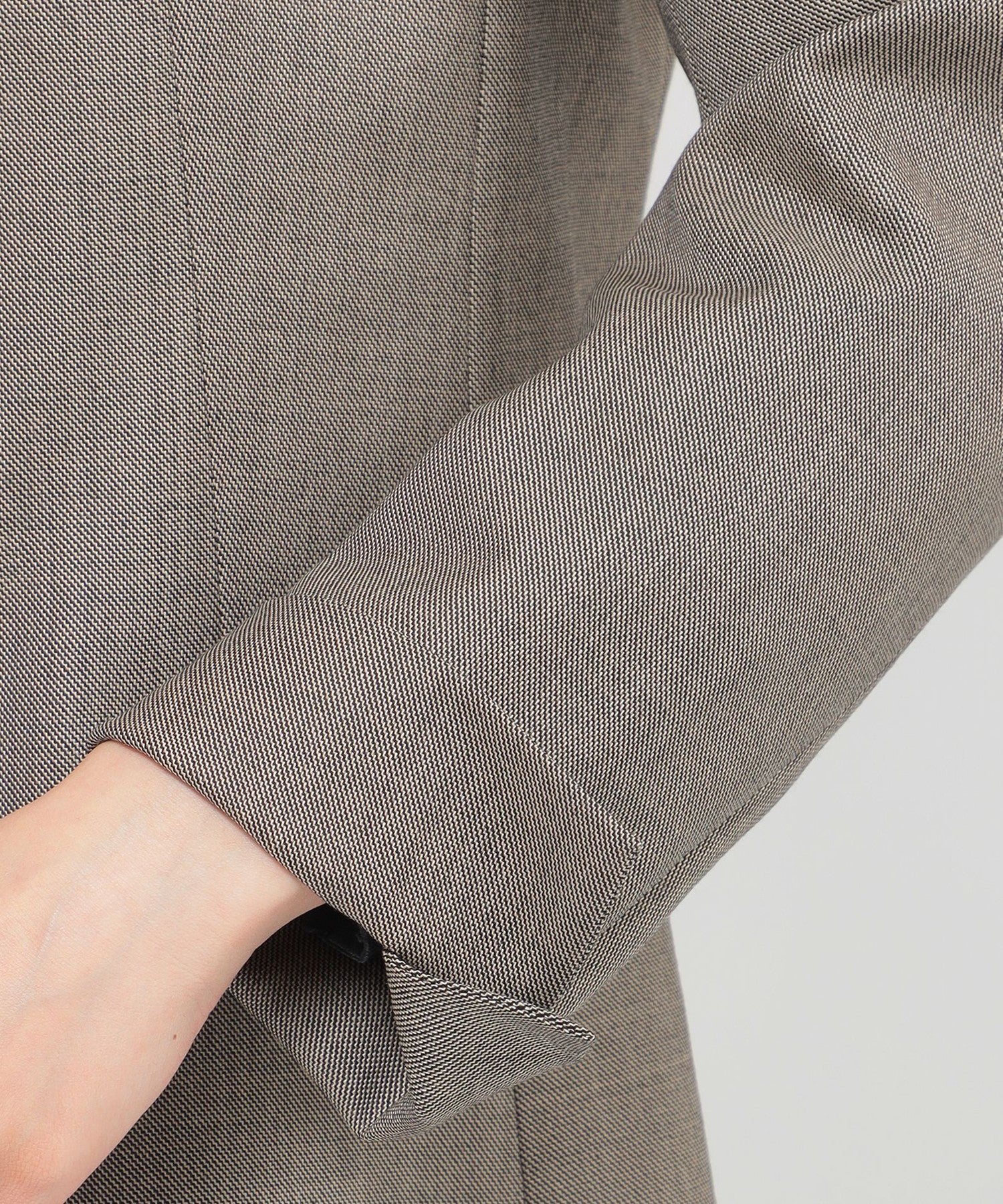 2151-K1E3063106__F,06,