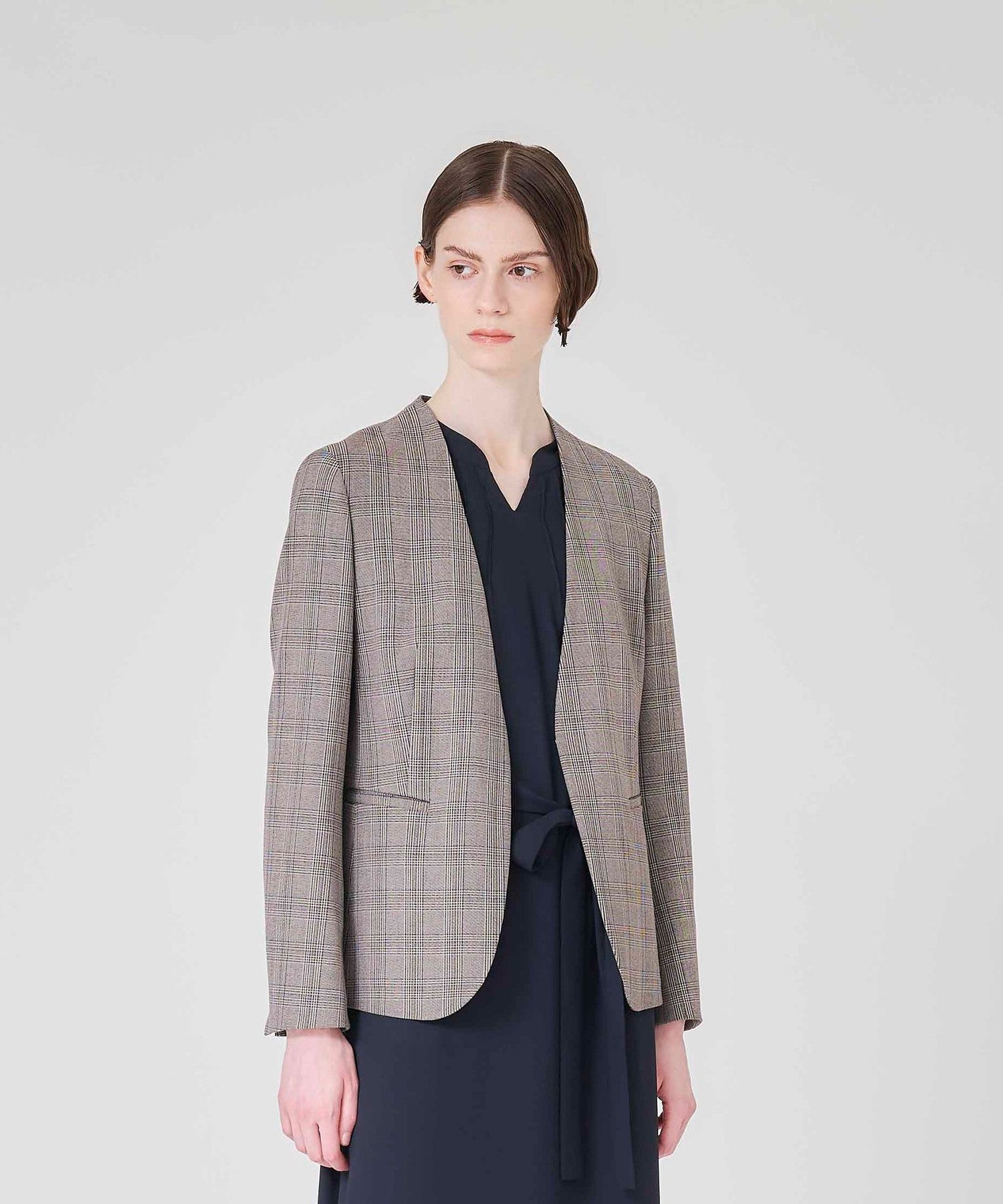 2151-K1E3565342__,42,モデル身長175cm 着用サイズ：6