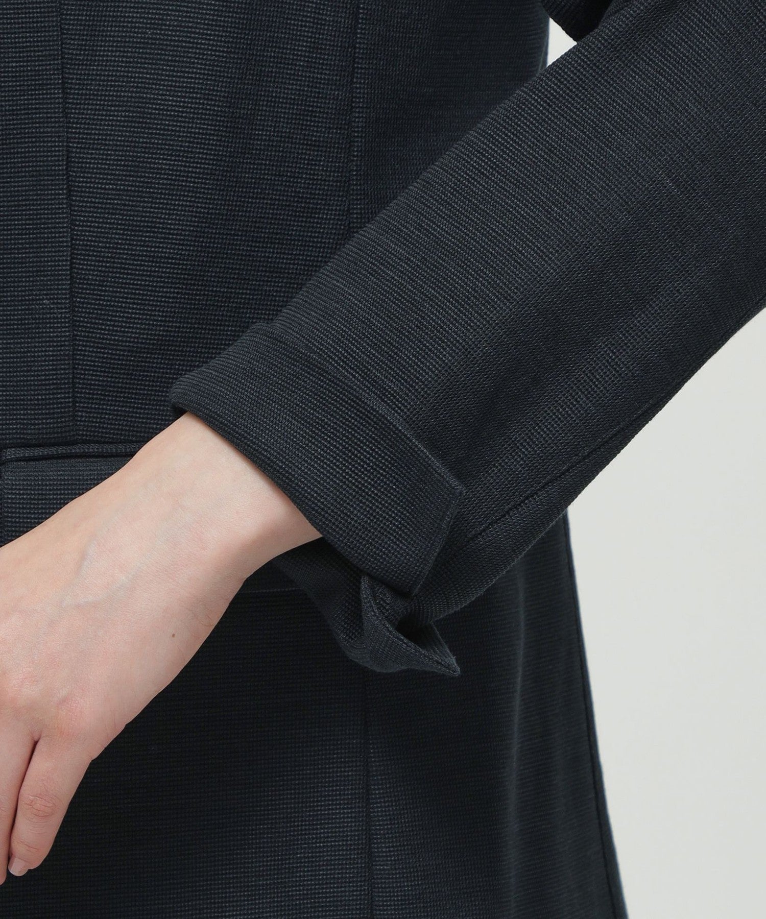 2151-K1E3952528__M,28,