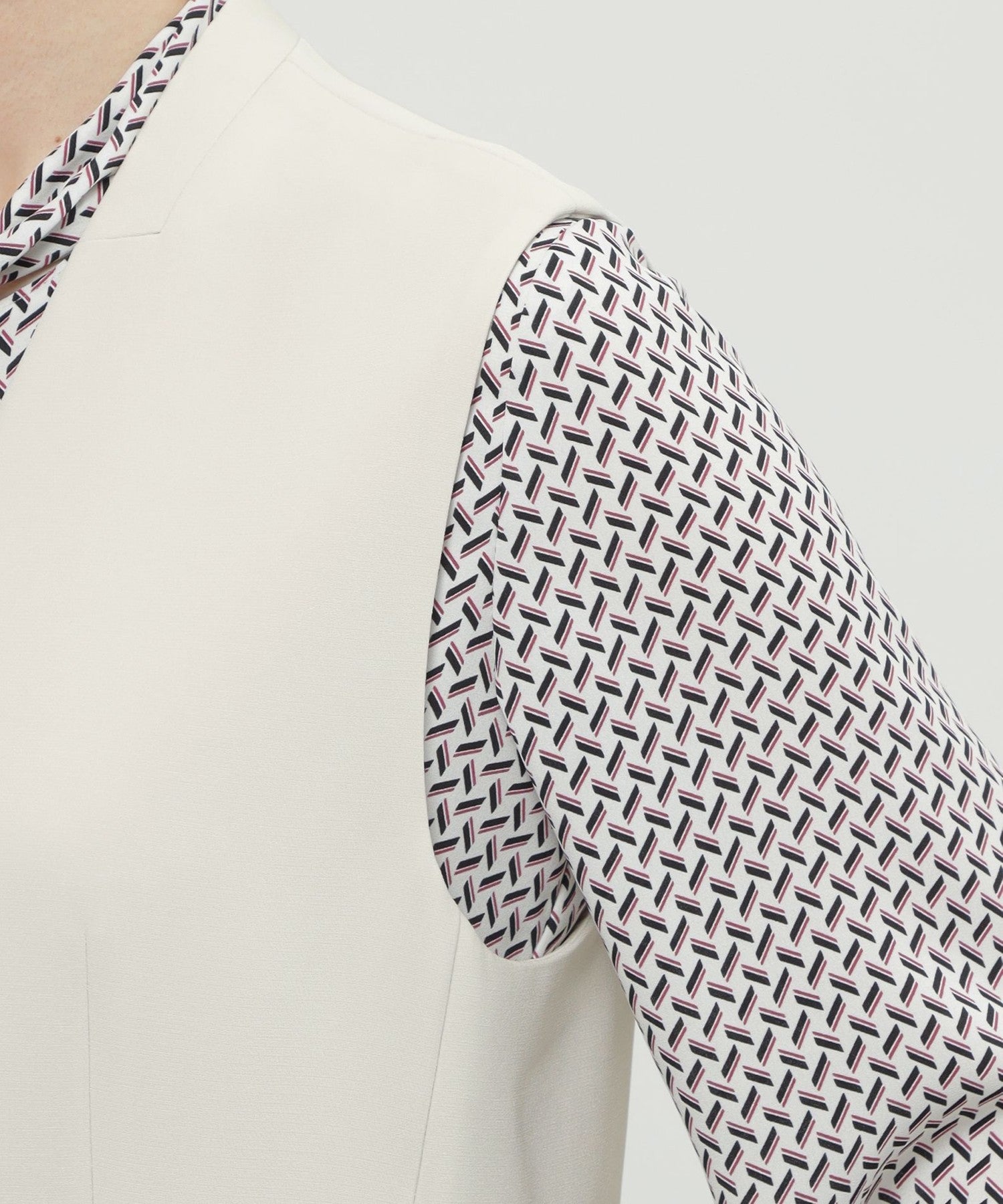 2151-K1E4652340__M,40,