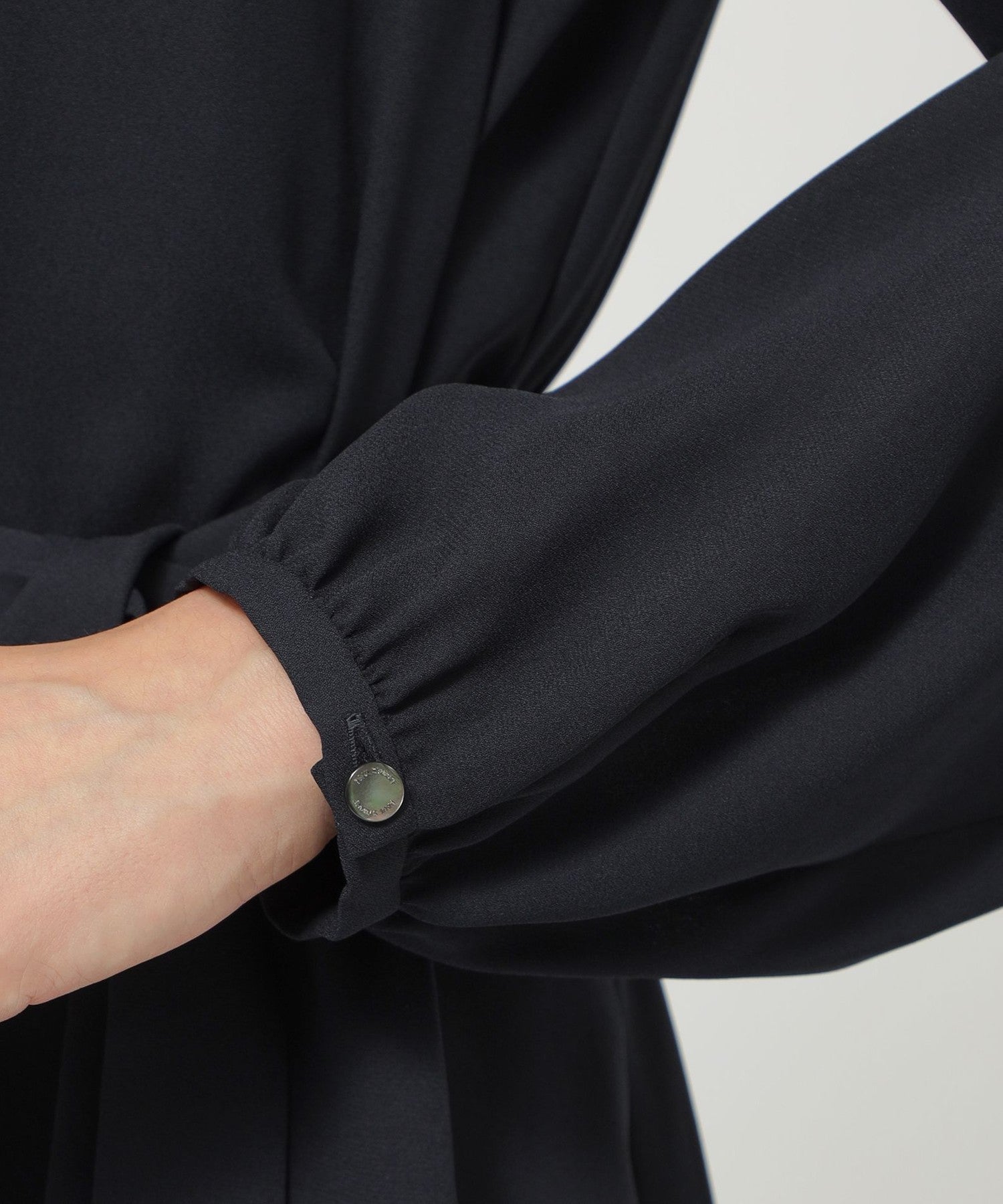 2151-K1J1061028__Q,28,