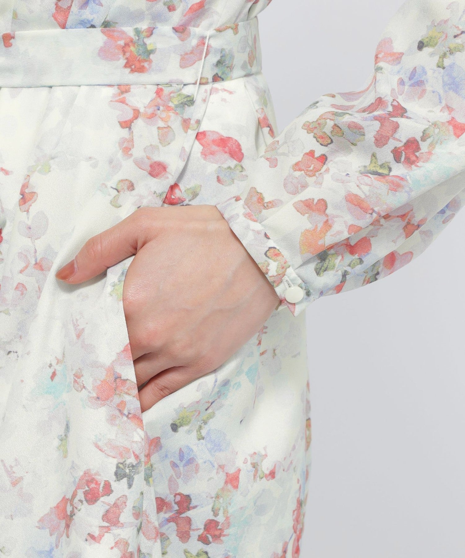 2151-K1J1170702__P,02,