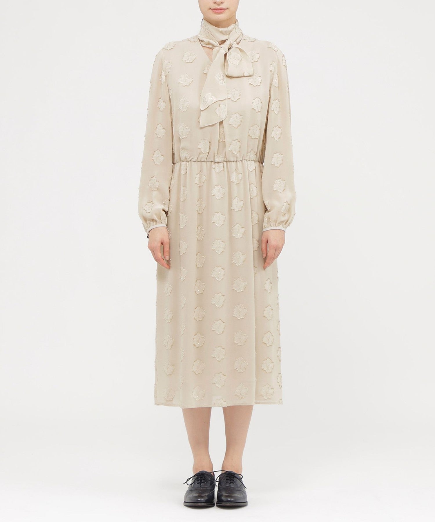 2151-K1J1466140__J,40,