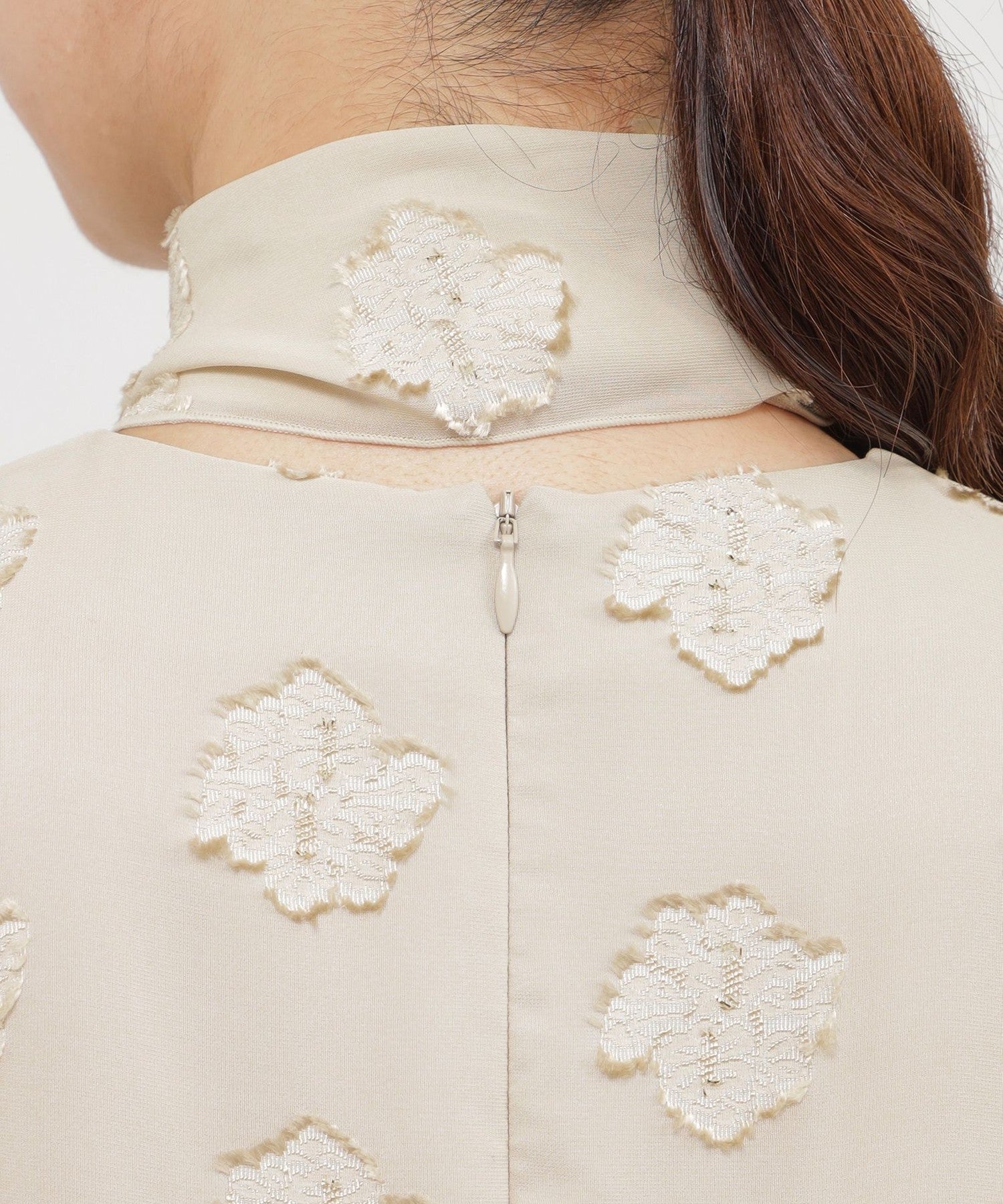 2151-K1J1466140__M,40,