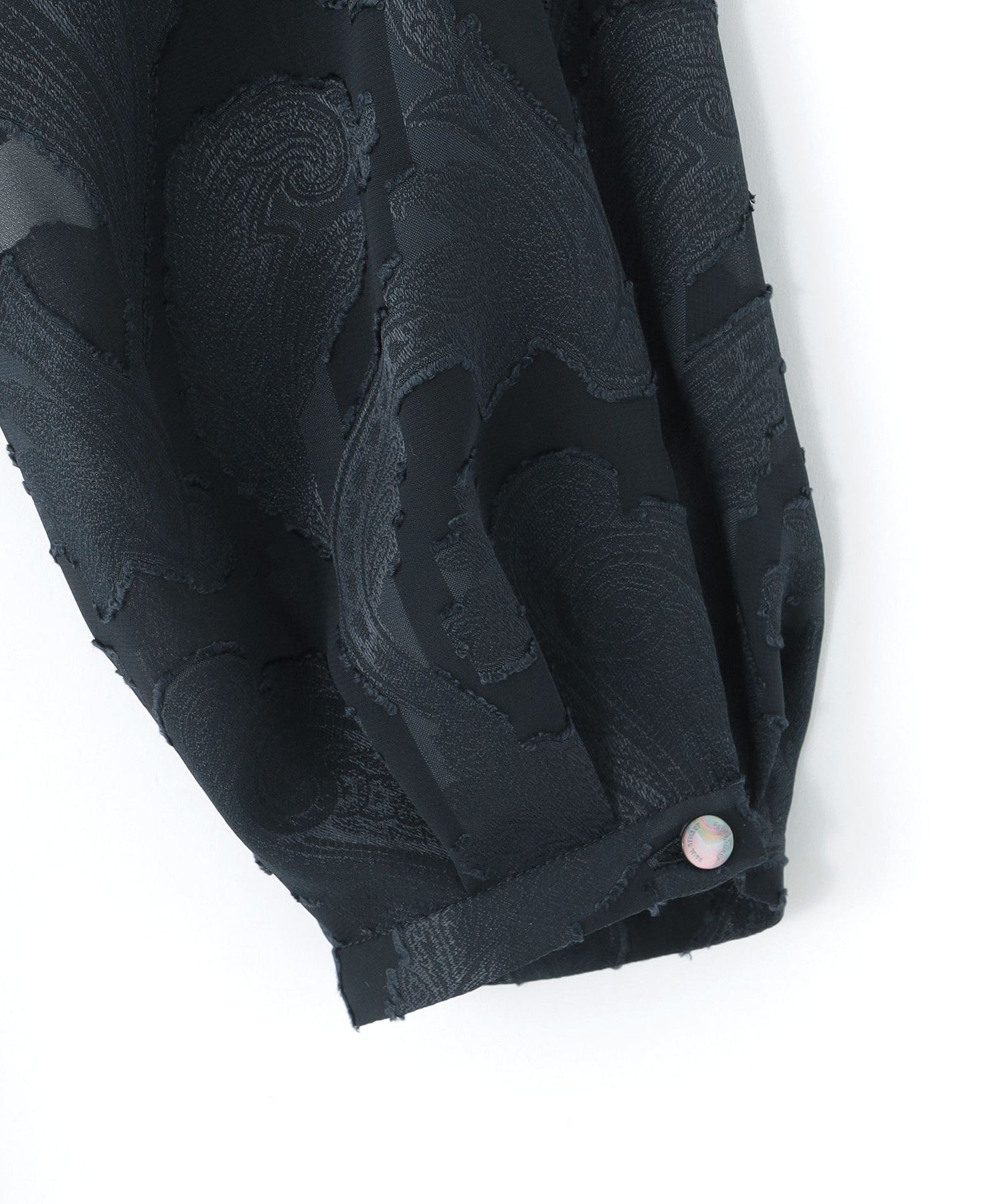 2151-K1J1563728__D,28,