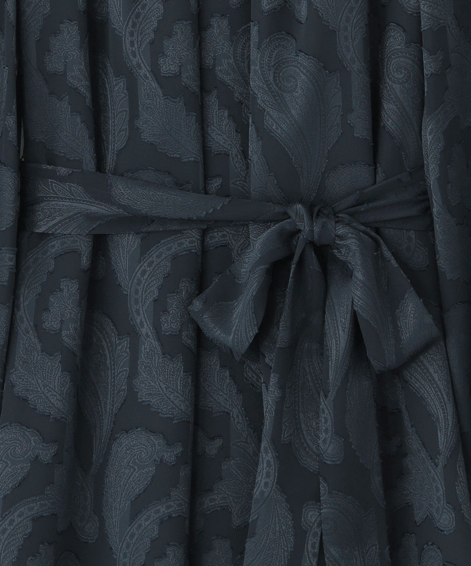 2151-K1J1563728__F,28,