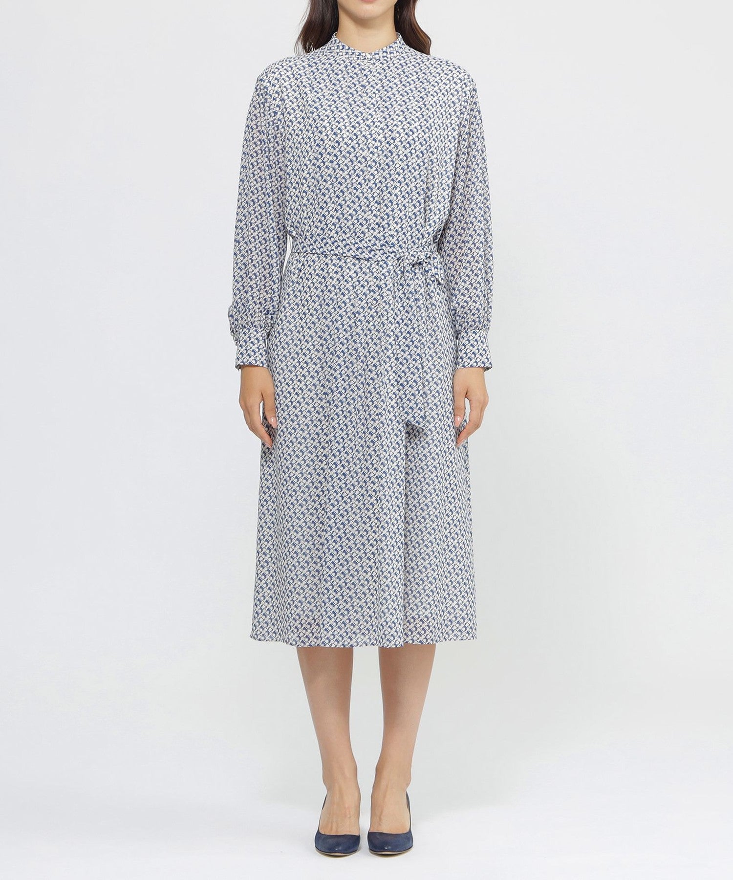 2151-K1J1643220__L,20,