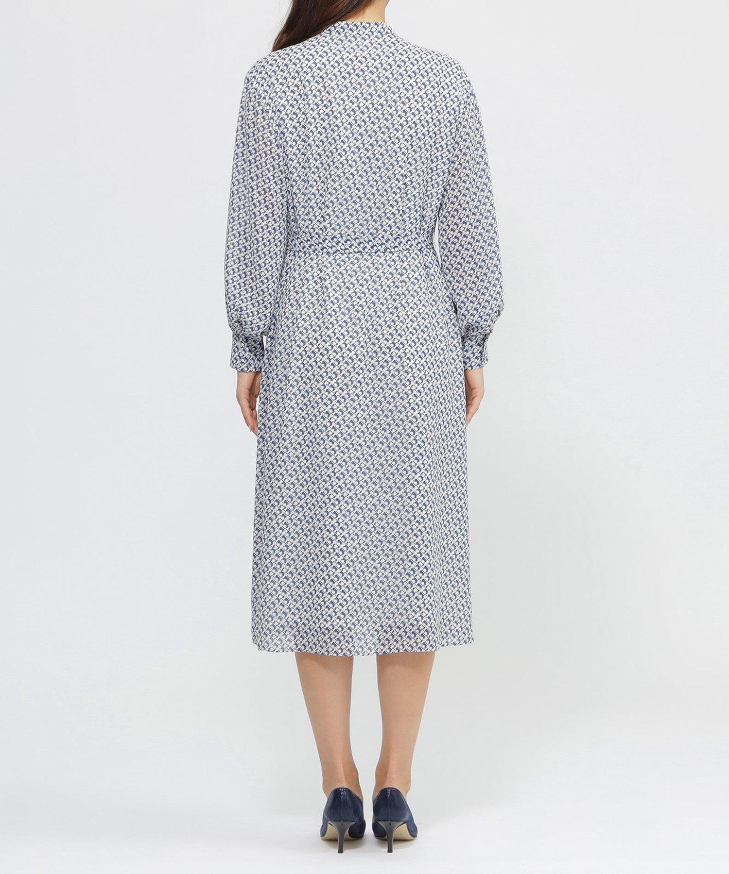 2151-K1J1643220__N,20,