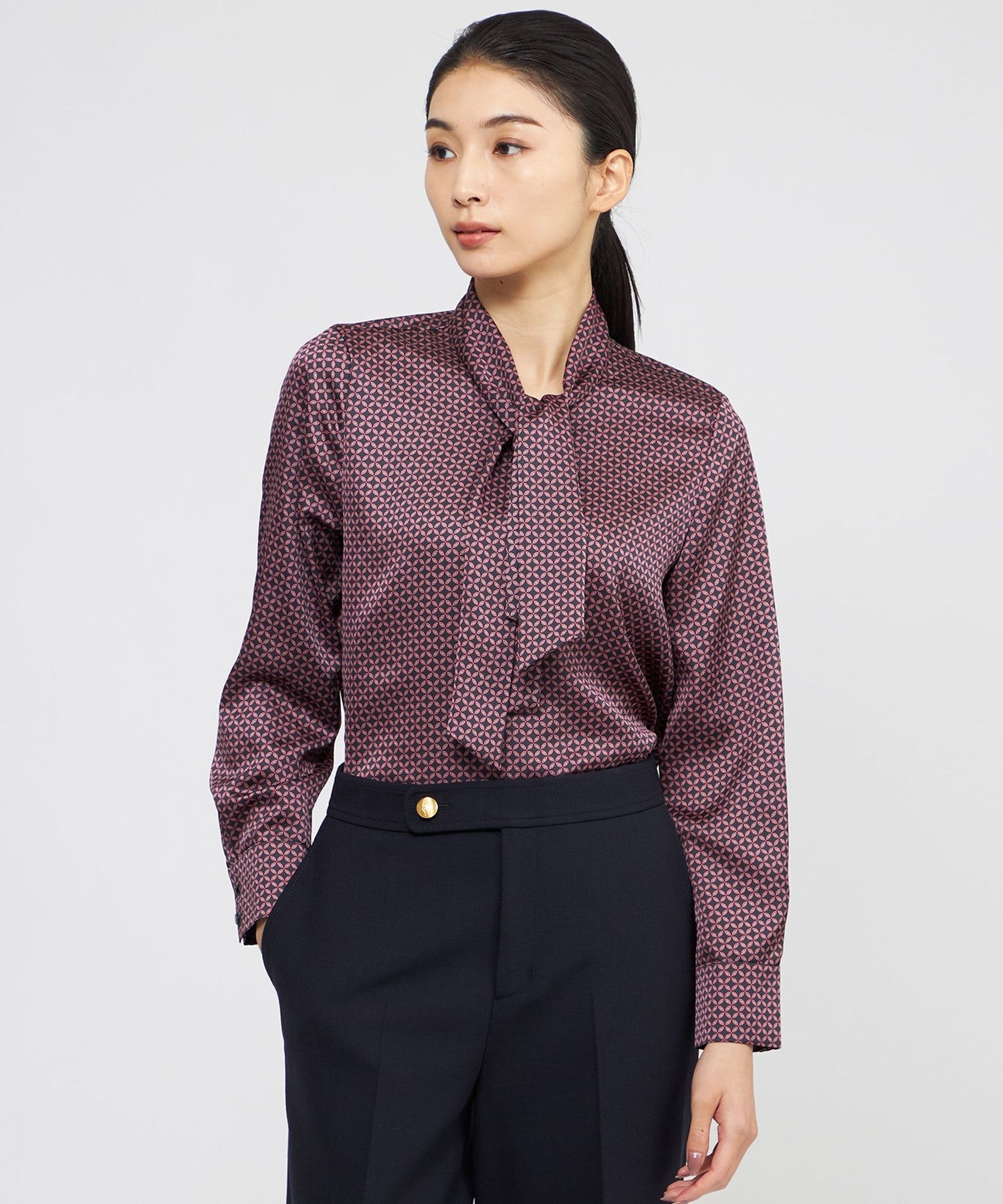 2151-K1L1563928__,28,モデル身長171cm 着用サイズ：6