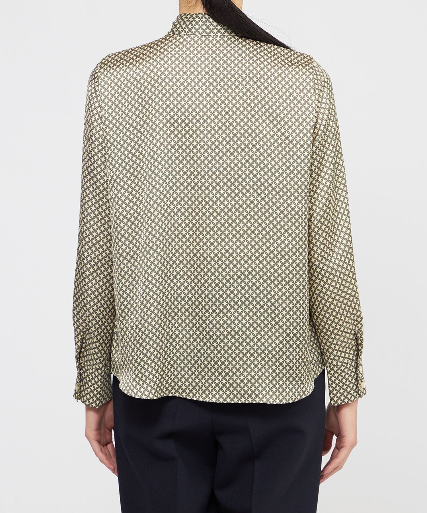 2151-K1L1563940__L,40,