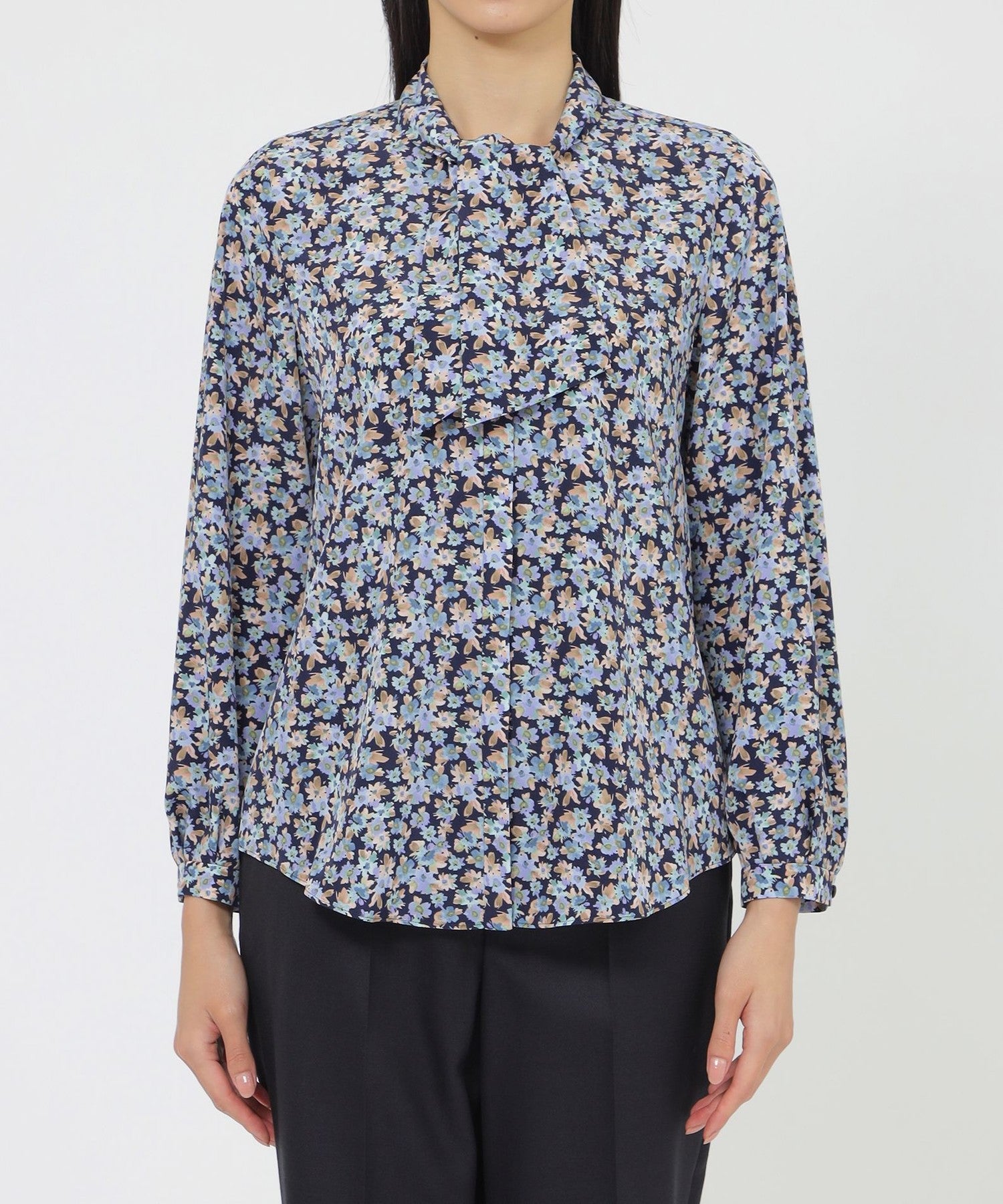 2151-K1L2268126__J,26,