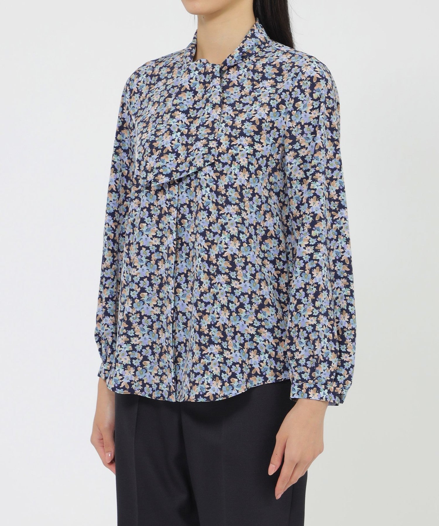 2151-K1L2268126__K,26,