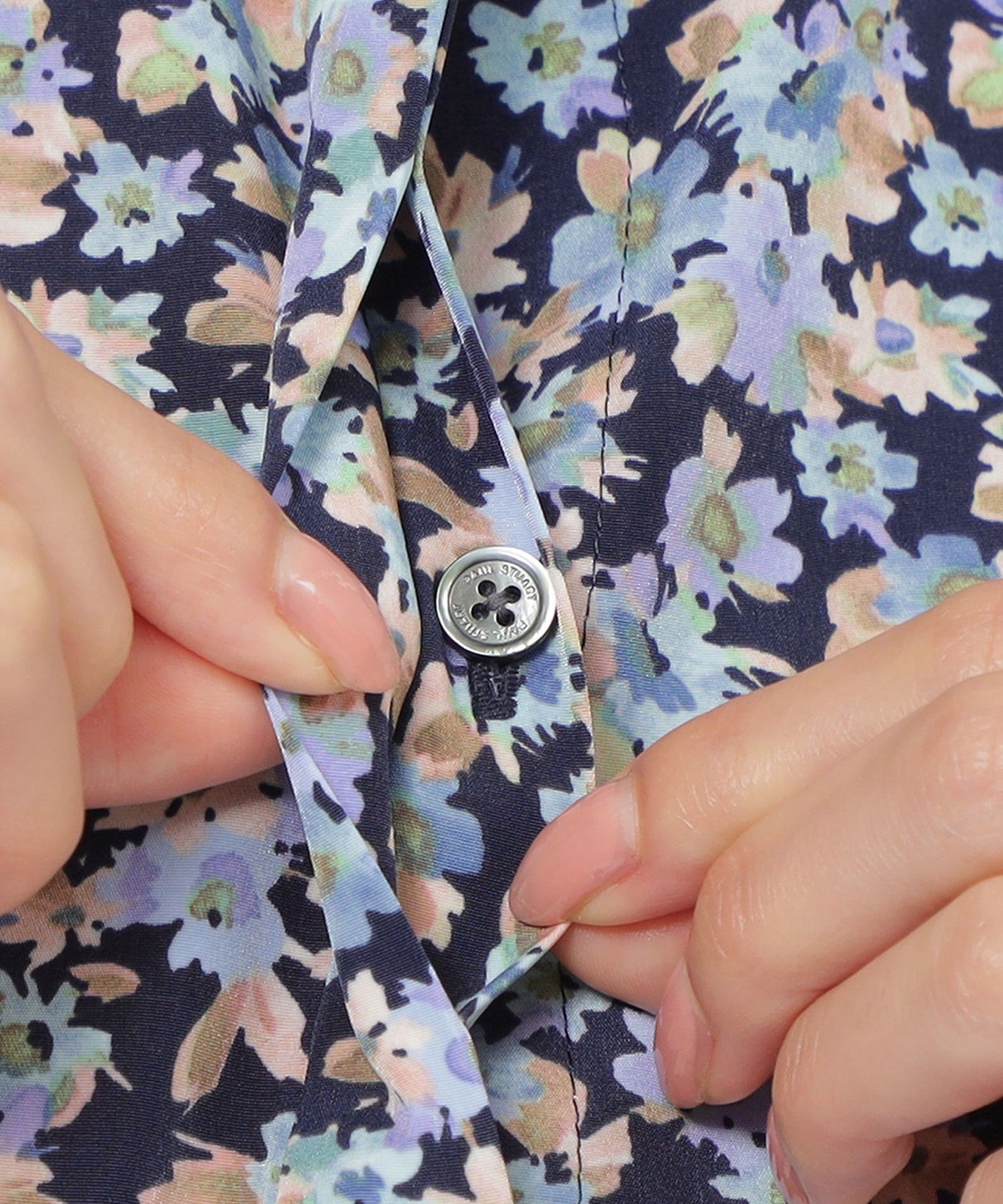 2151-K1L2268126__N,26,