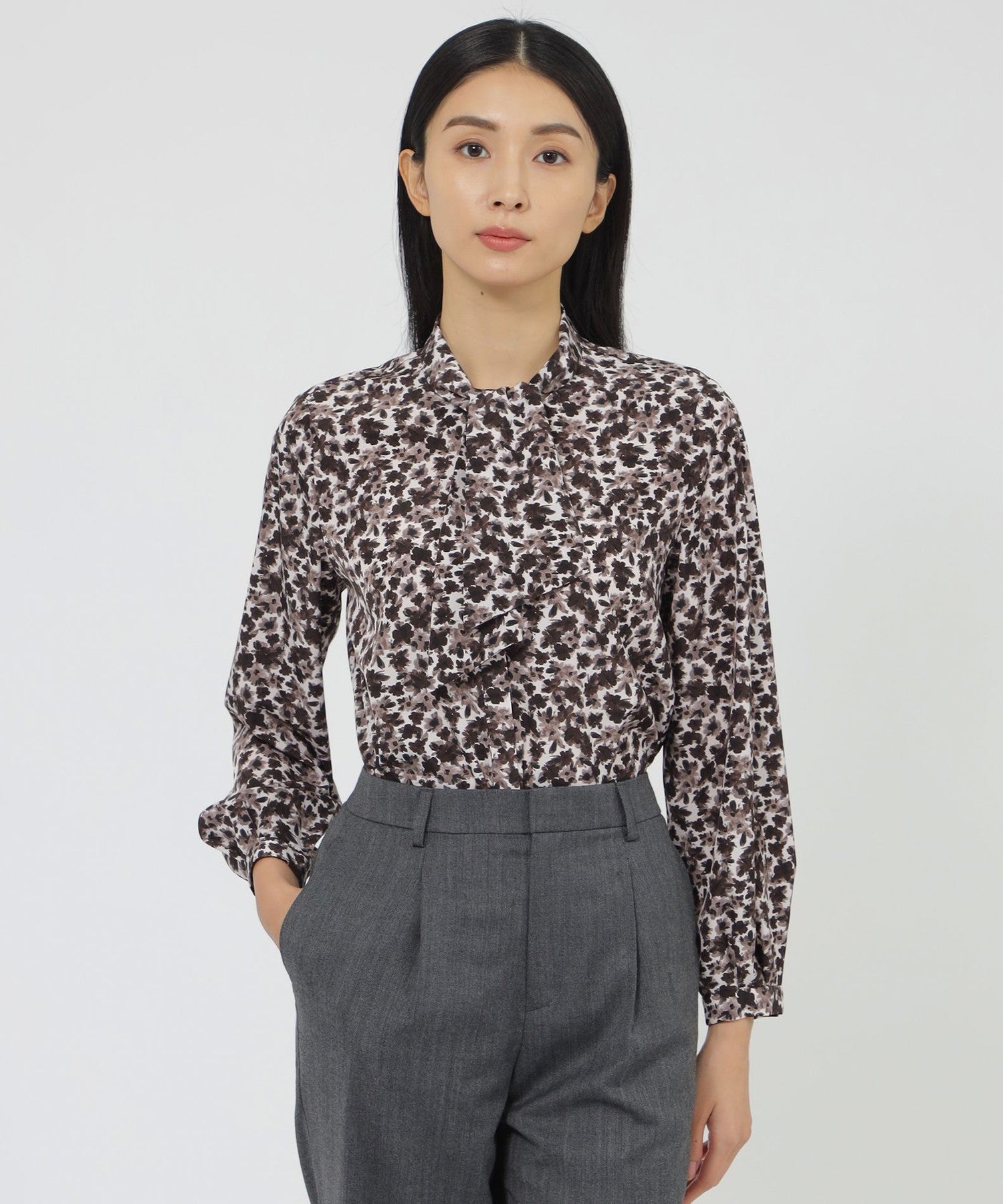 2151-K1L2268150__,50,モデル身長171cm 着用サイズ：6