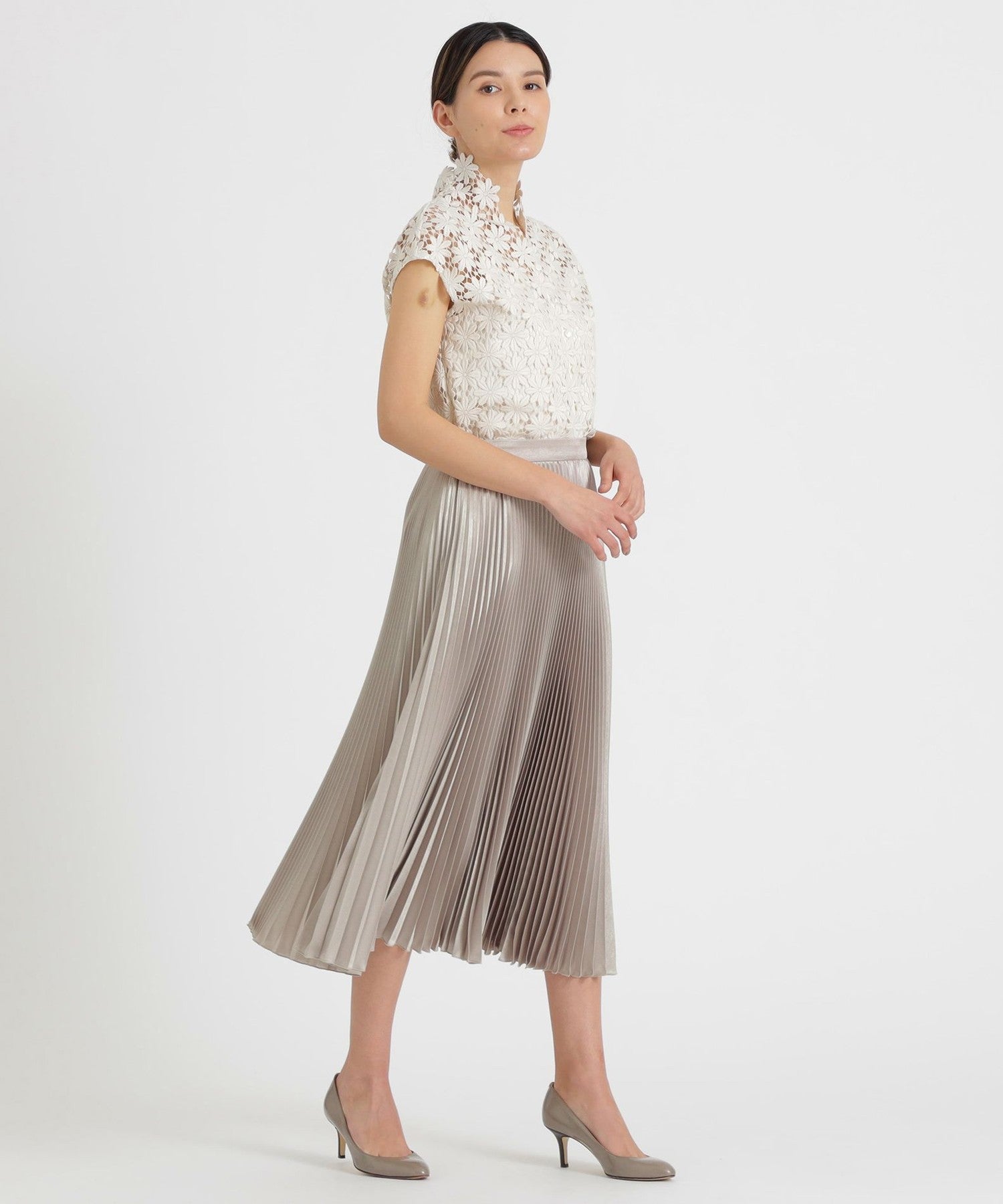 2151-K1L3812704__A,04,