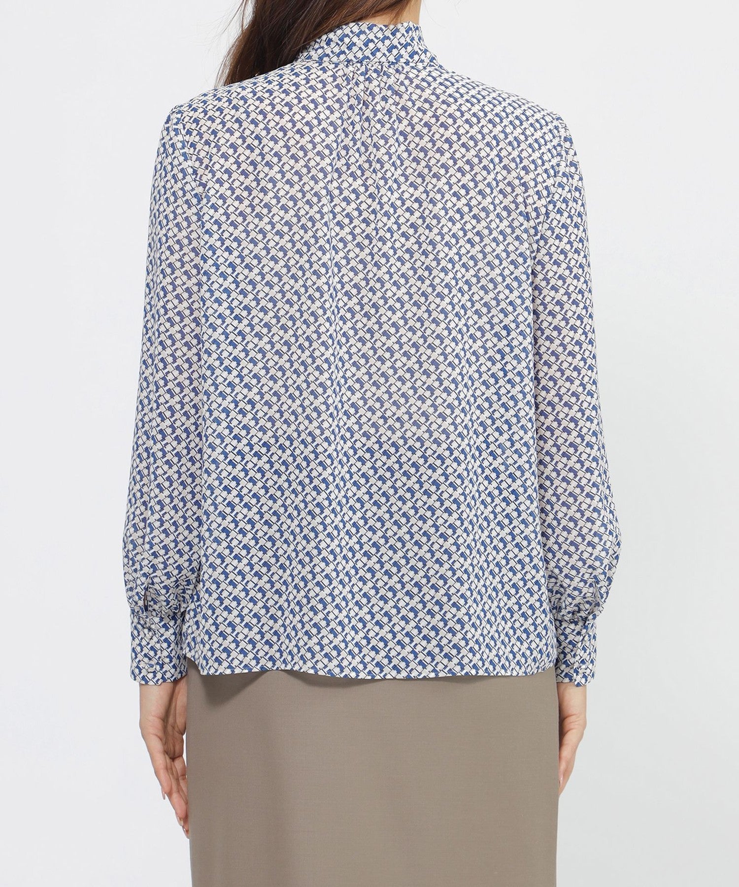 2151-K1L4043220__M,20,