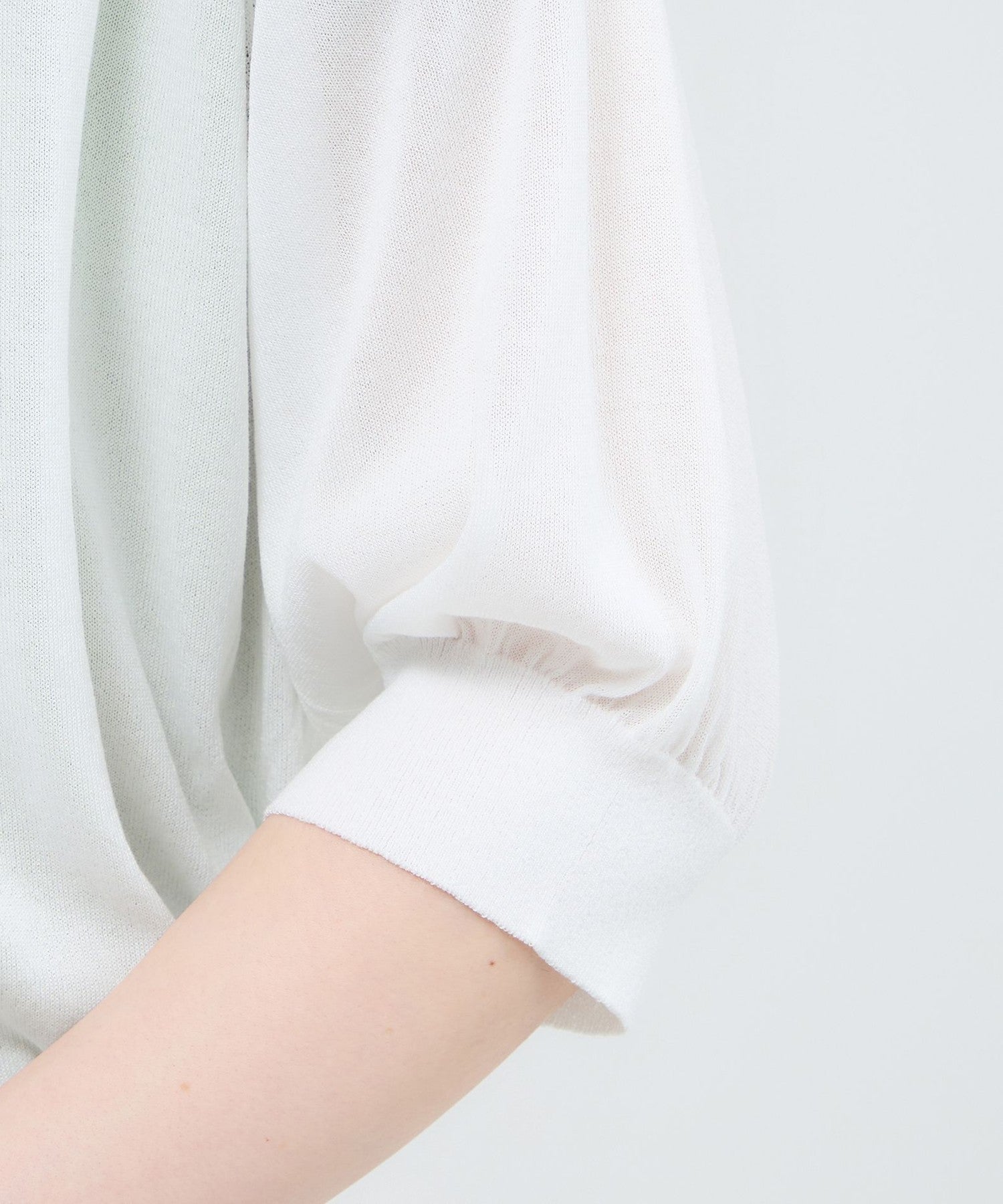 2151-K1N1455601__Q,01,