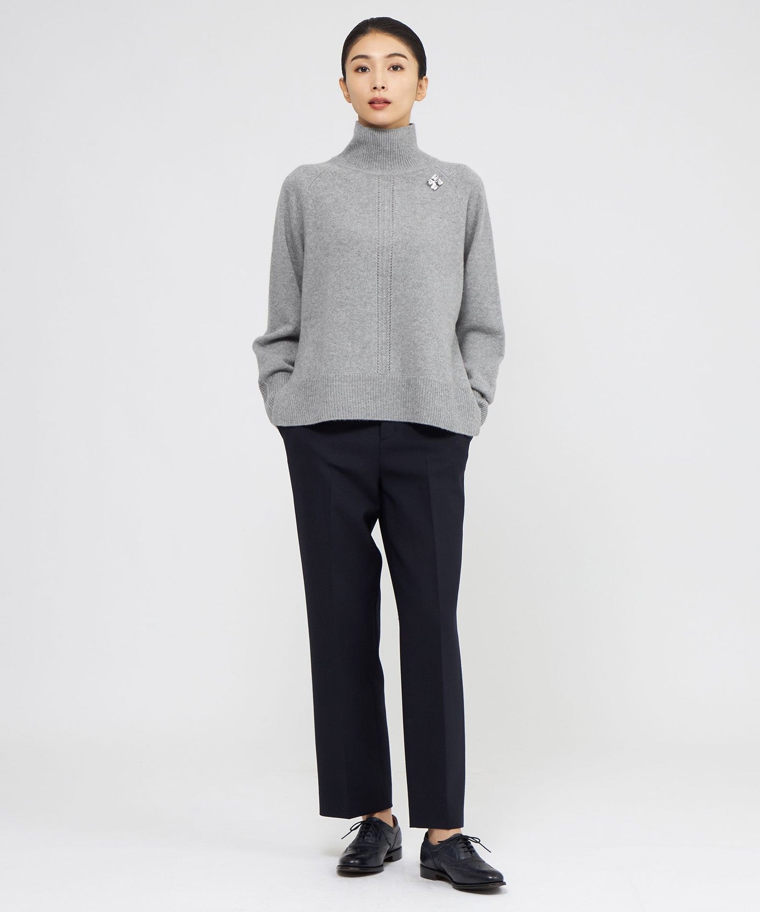 2151-K1N1863940__H,40,