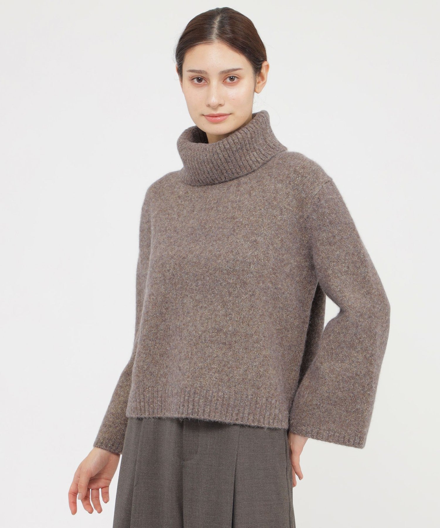 2151-K1N2965546__,46,モデル身長166cm 着用サイズ：6