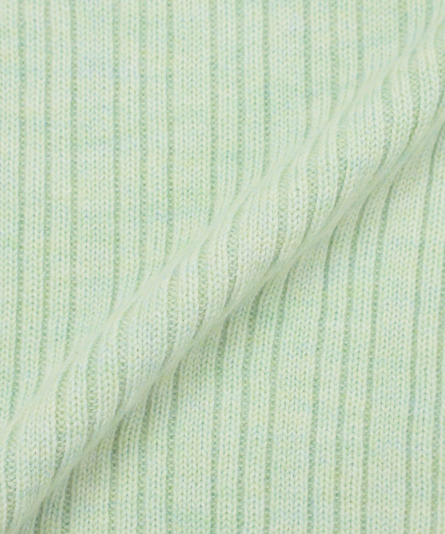 2151-K1N3065670__P,70,