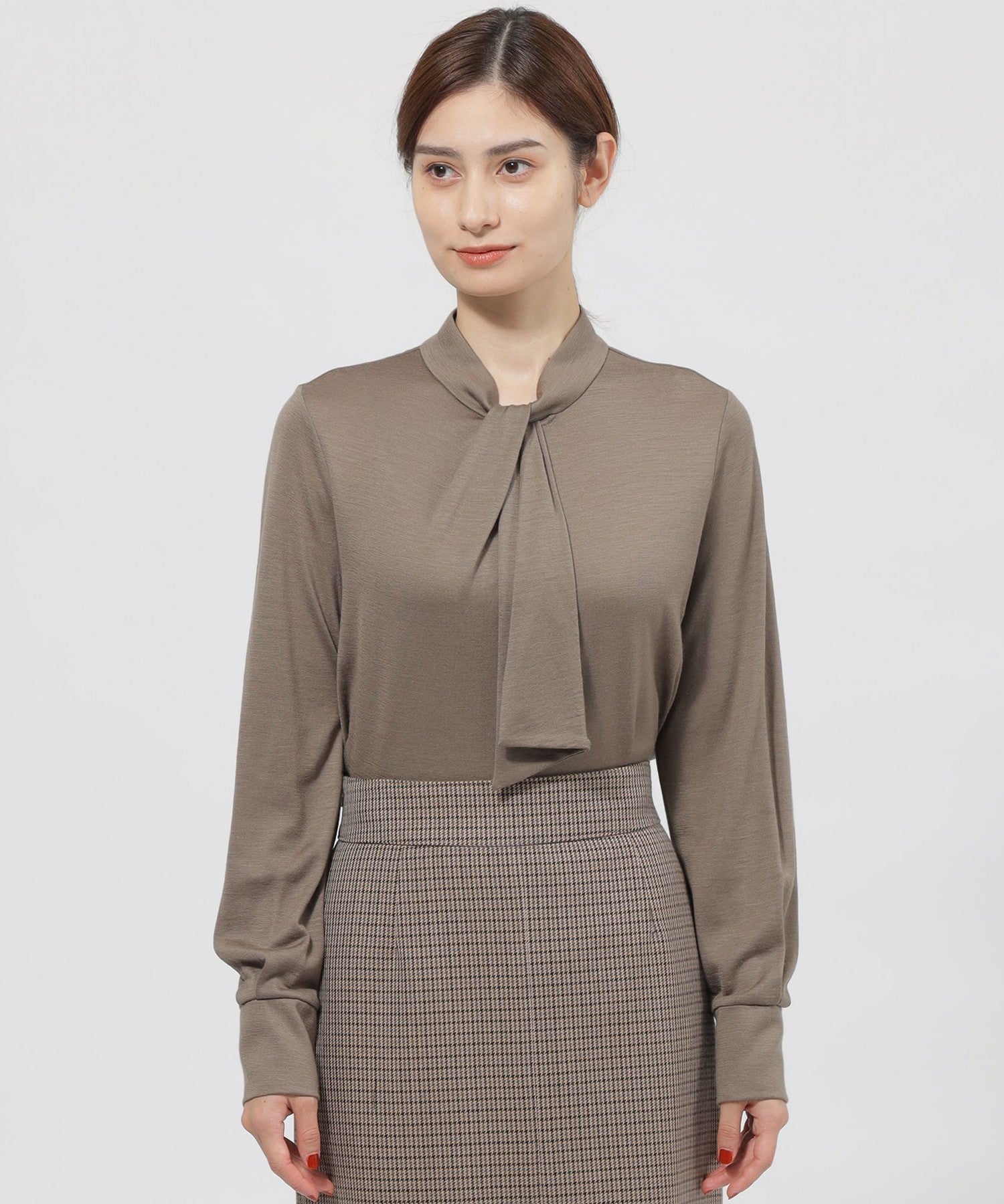 2151-K1P1346244__,44,モデル身長166cm 着用サイズ：6