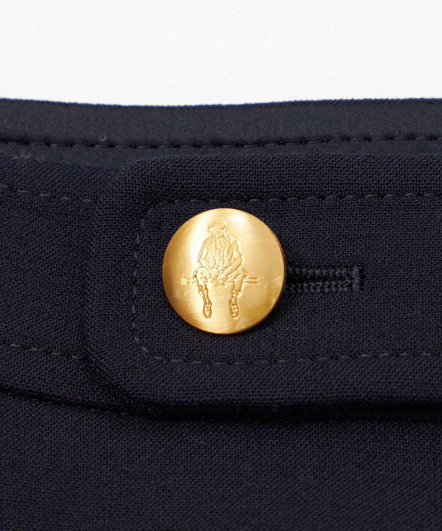 2151-K1R1863828__N,28,