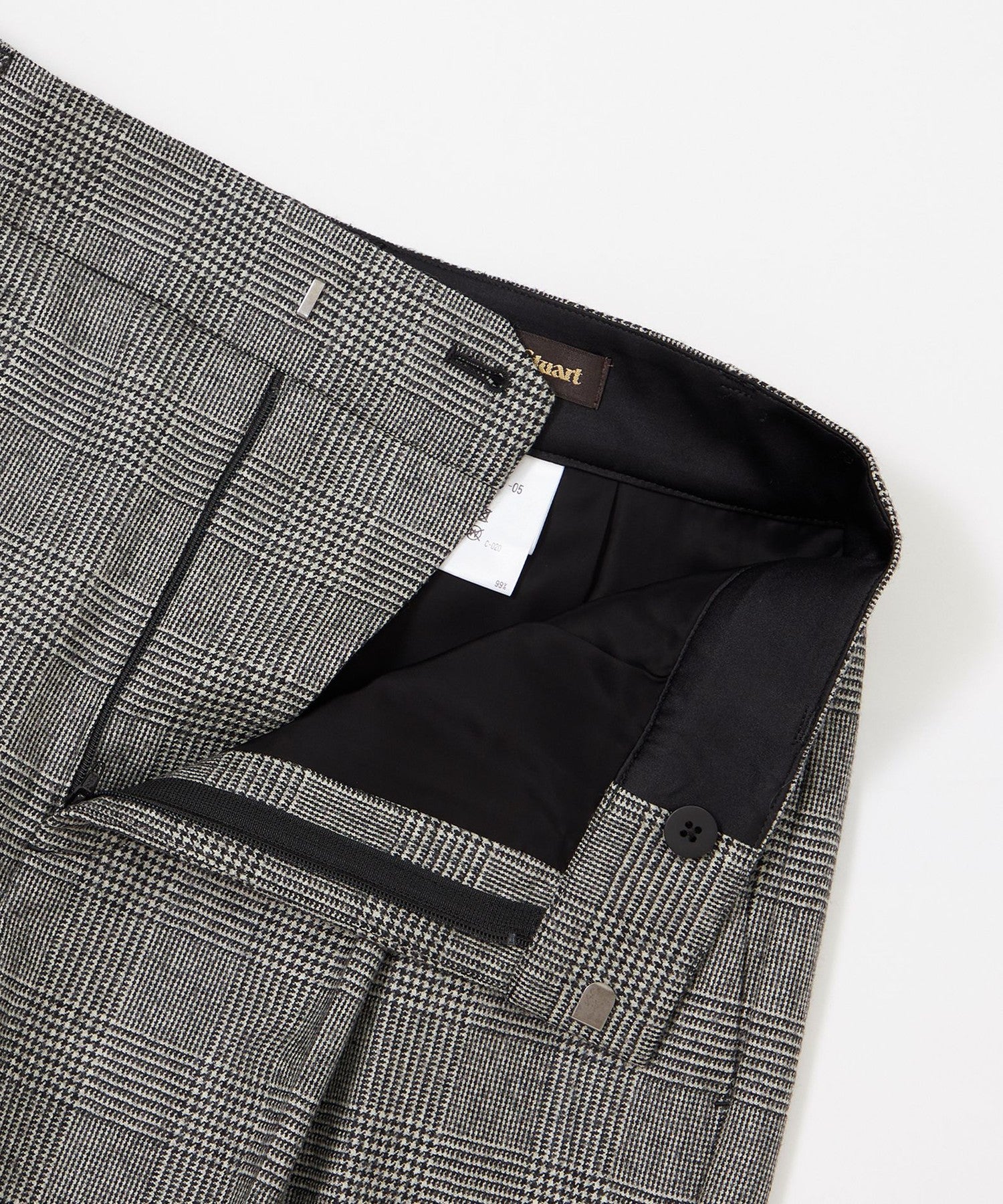 2151-K1R2064505__M,05,