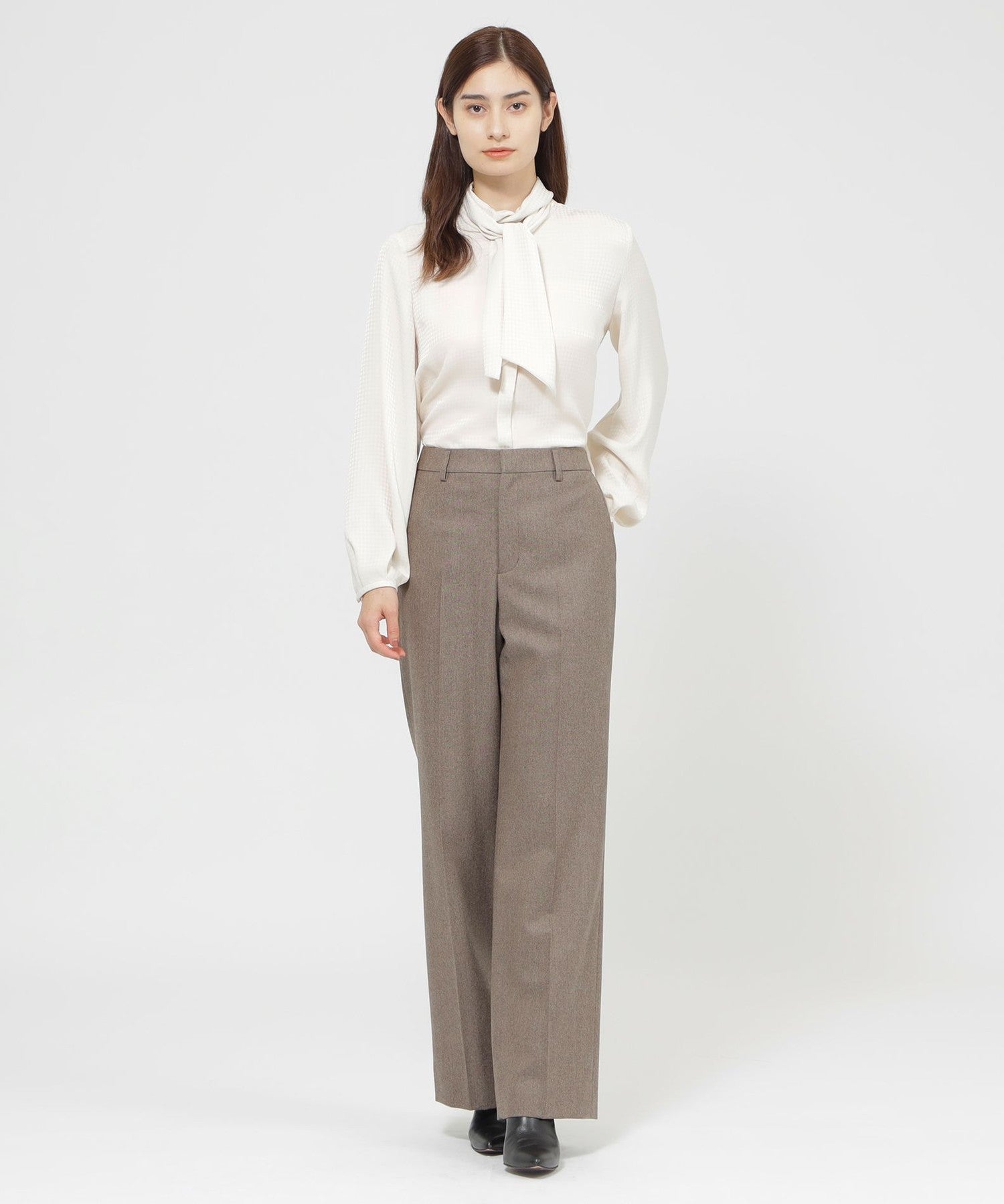 2151-K1R2649042__I,42,