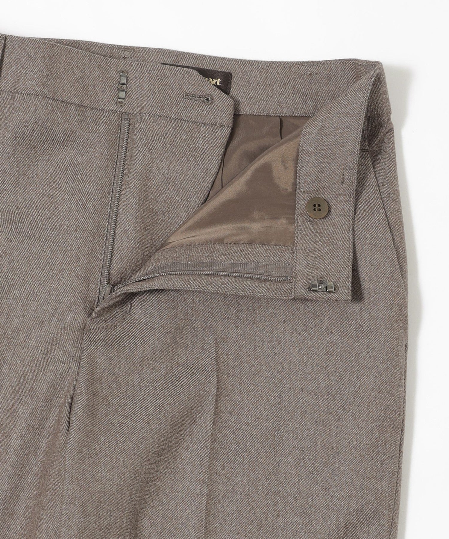 2151-K1R2649042__N,42,