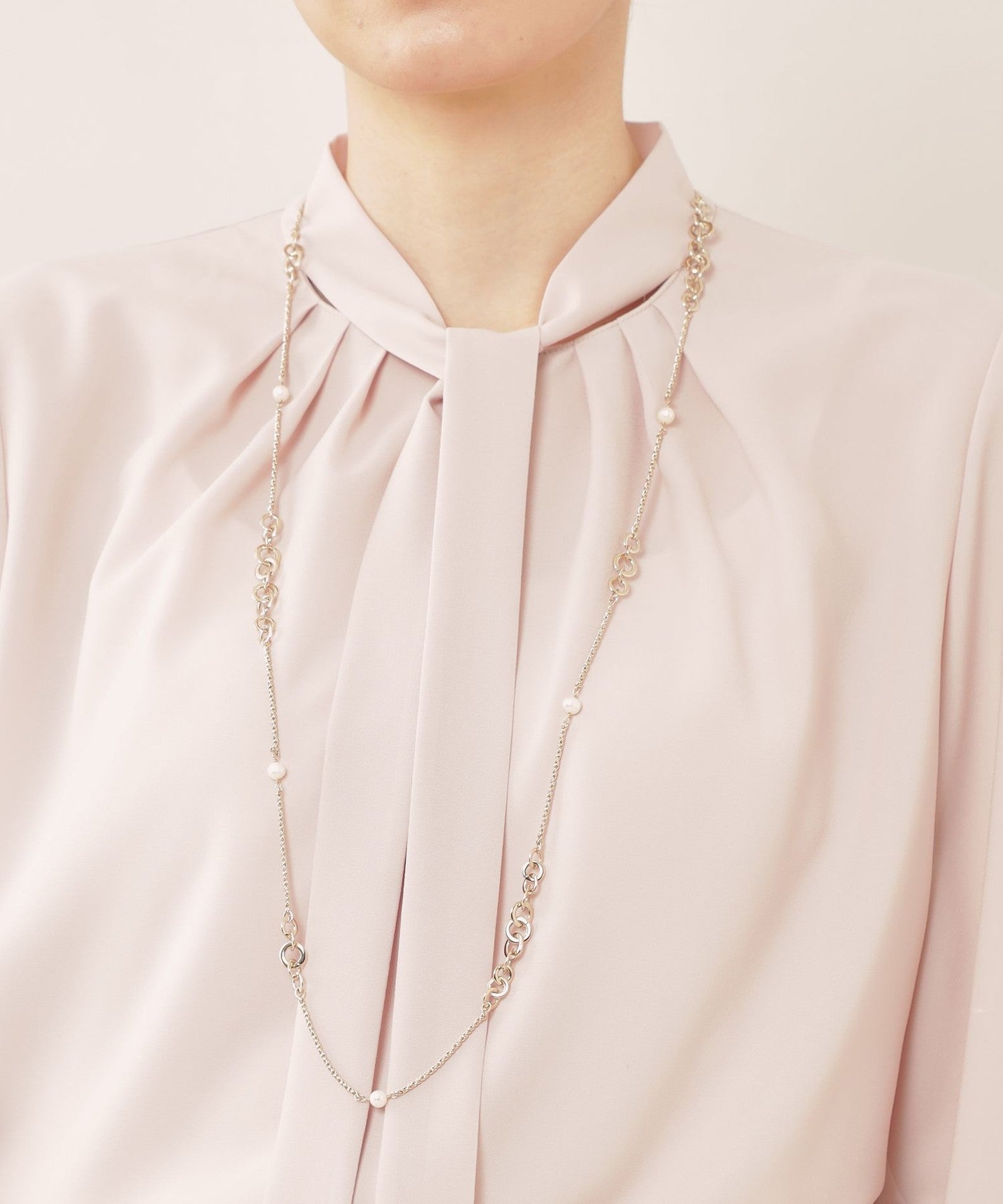 2151-K1V3313394__,94,