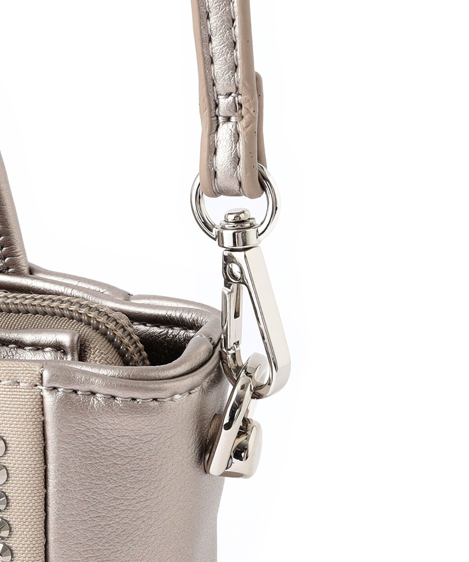 2211-U110220140__J,40,