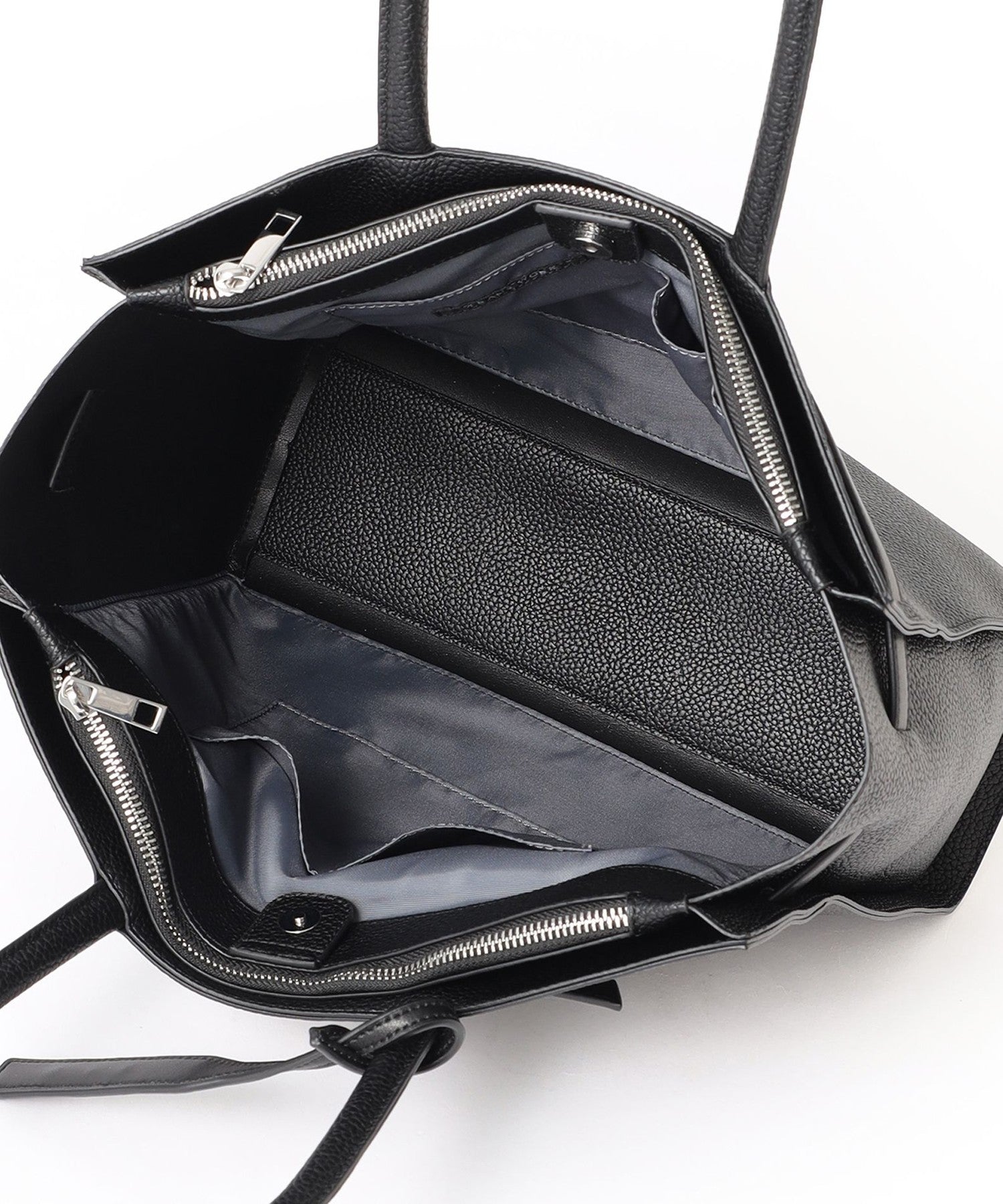 2211-U110651409__O,09,