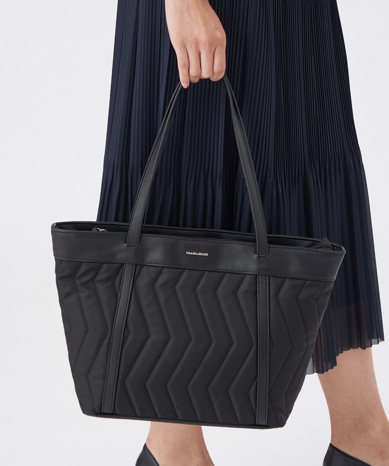 2211-U110661009__H,09,