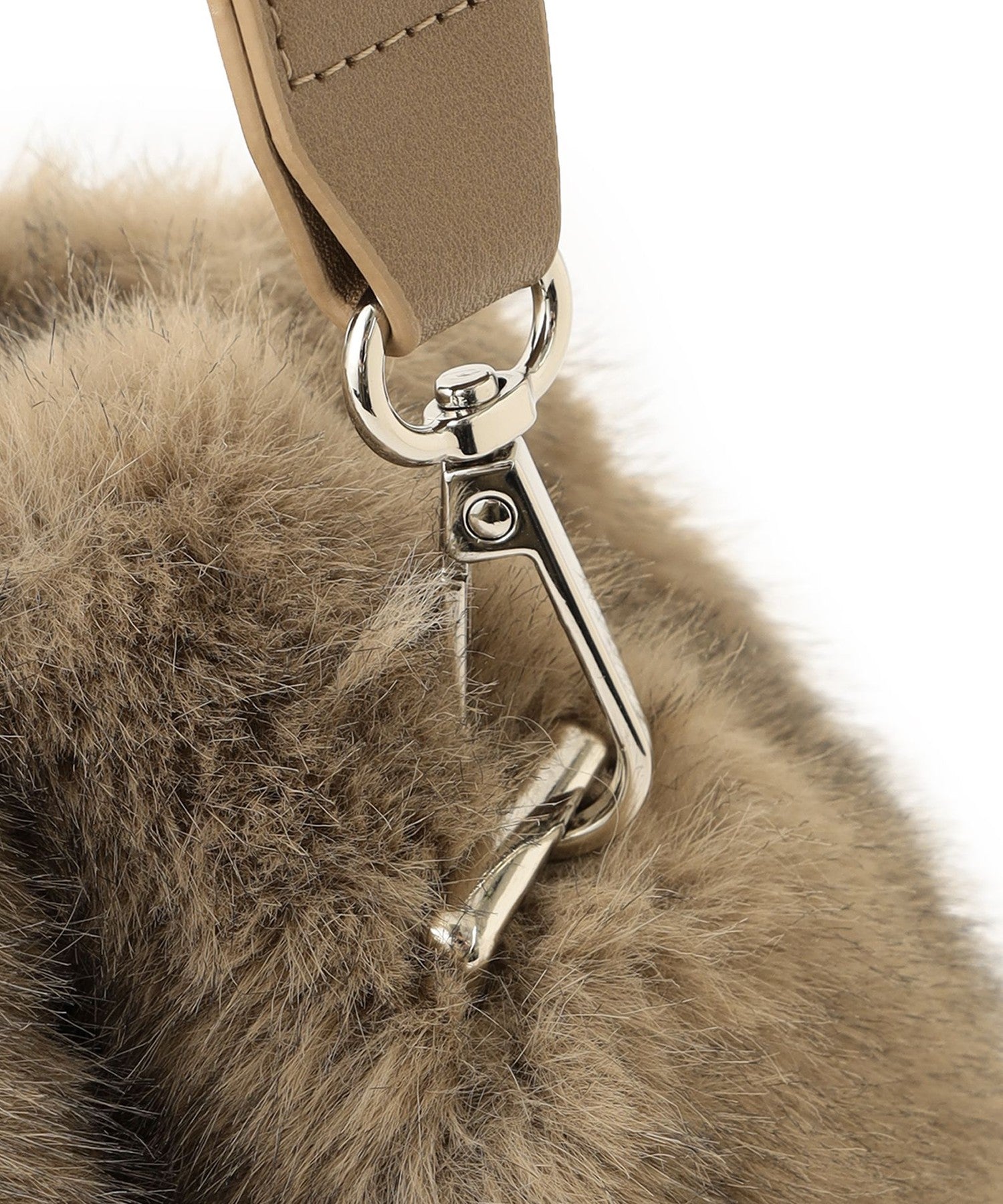 2211-U110761650__P,50,