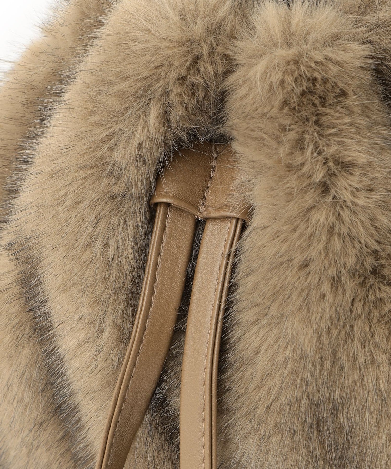 2211-U110761650__Q,50,