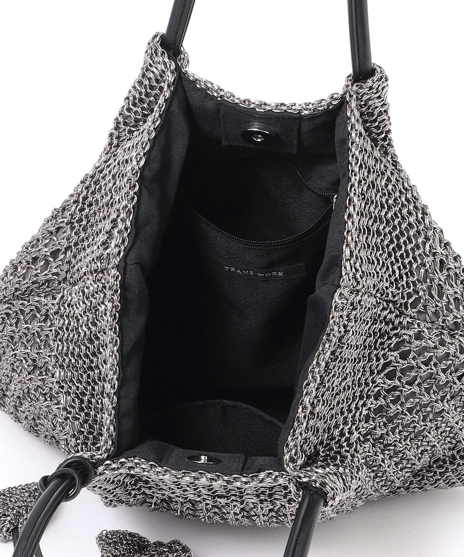 2211-U110852392__O,92,