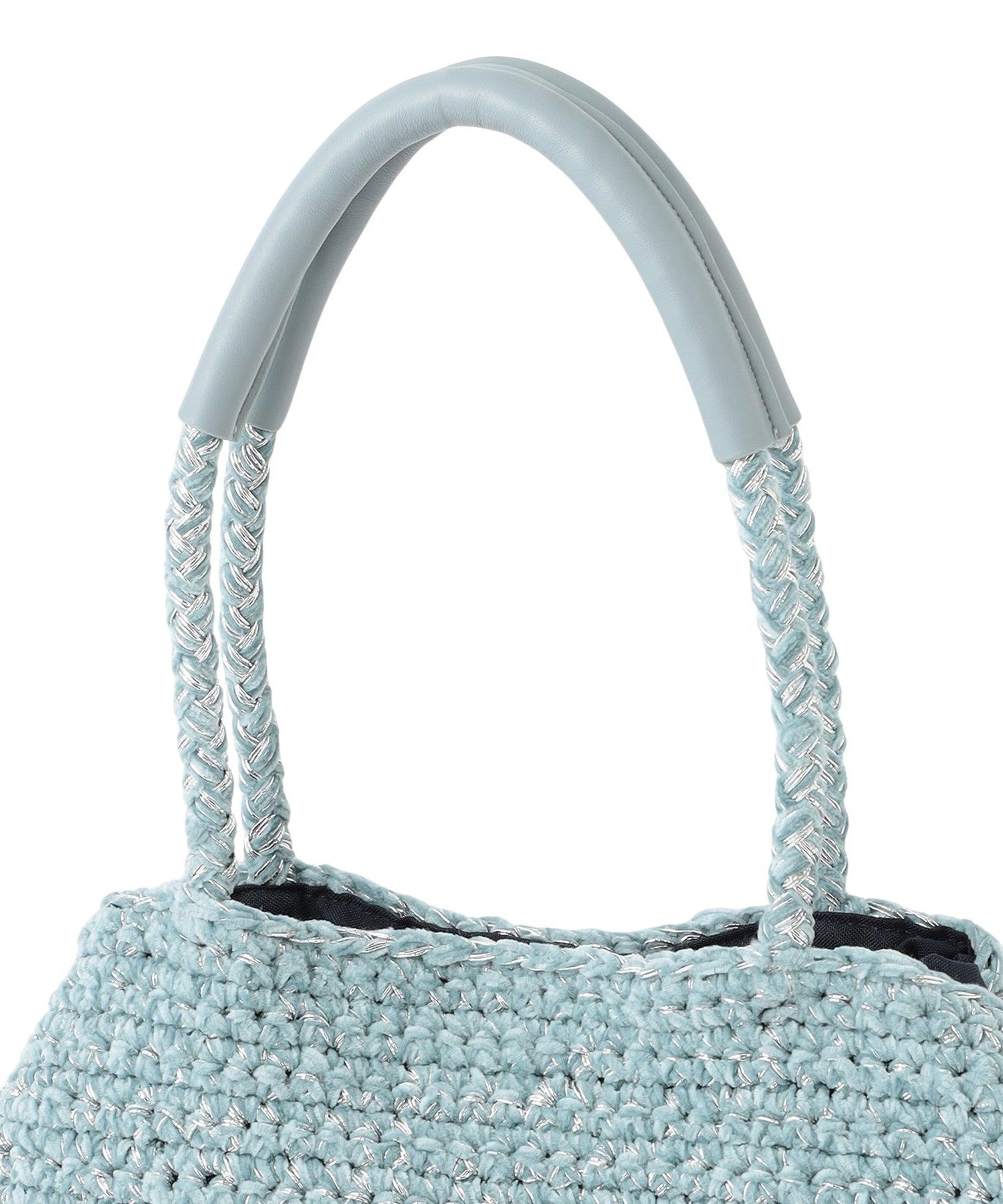 2211-U110961822__R,22,