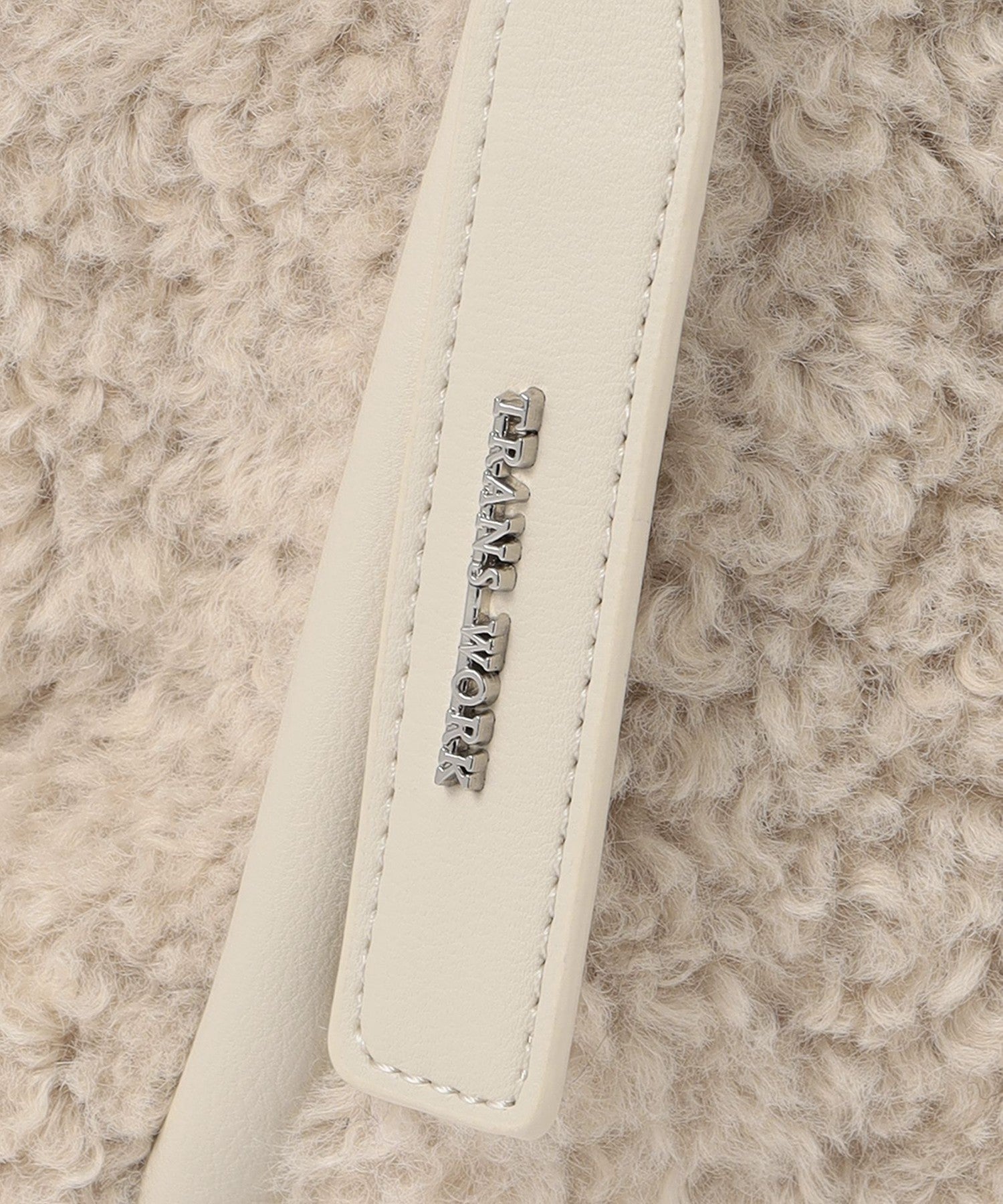 2211-U111265003__Q,03,