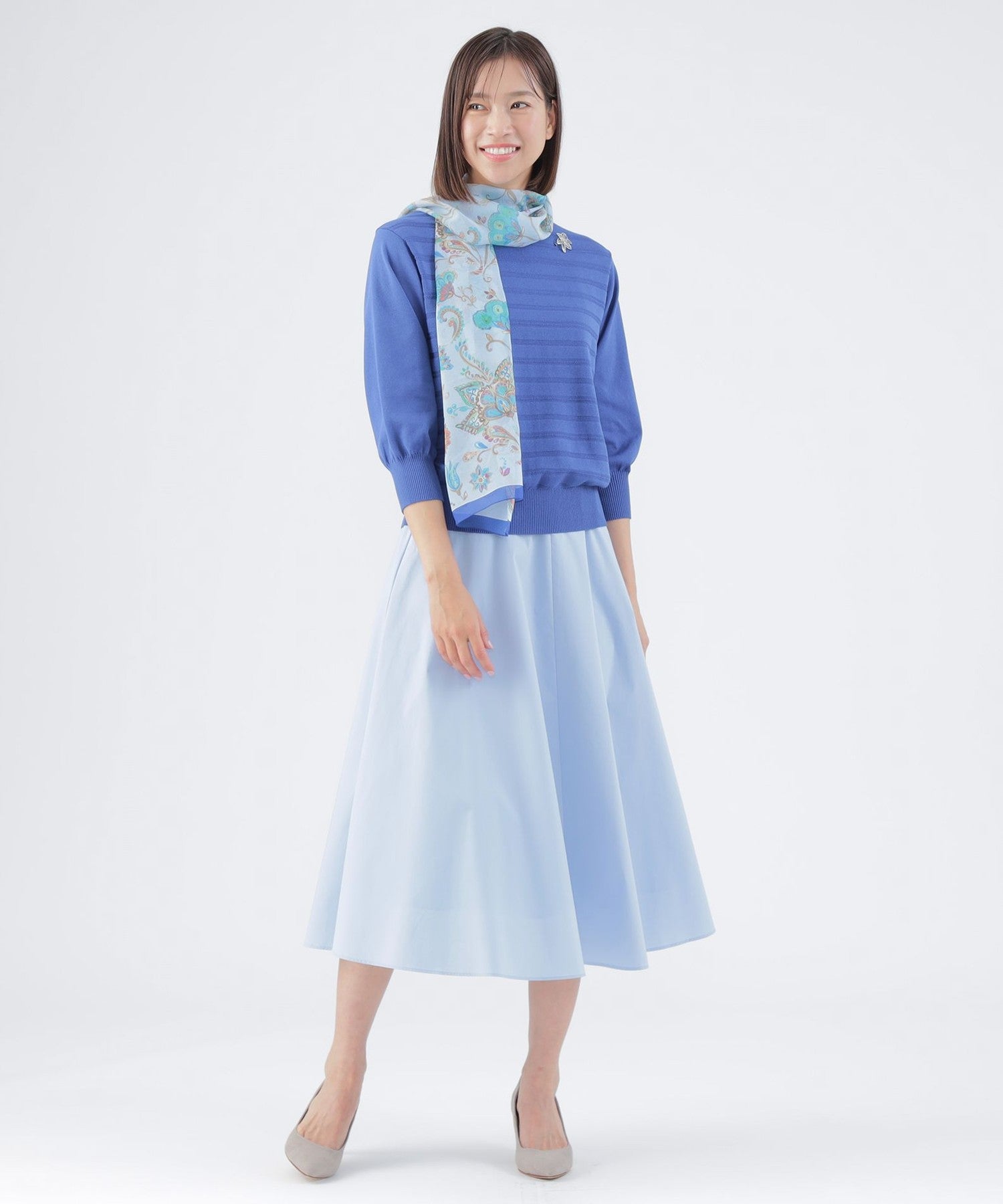 2211-U170432312__I,12,