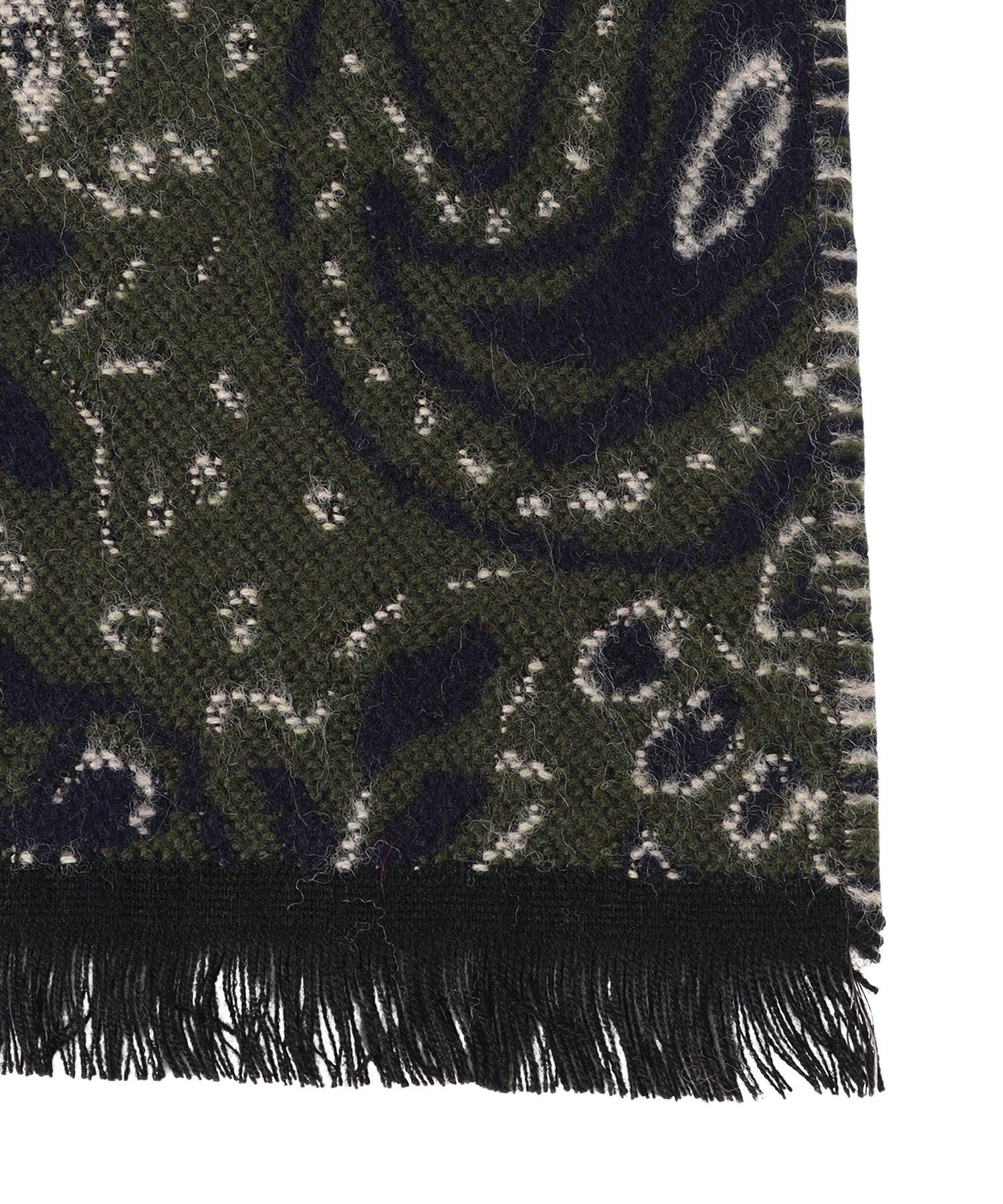 2211-U170465376__J,76,